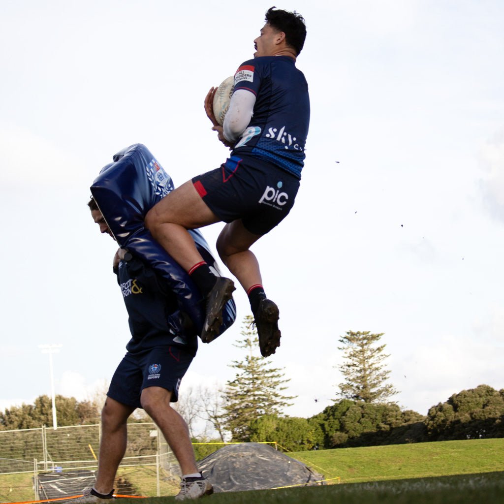 Rugby Training High Catch Pad - R80 Turtle Design for Rugby Practice, Drills & Skill Development | Perfect for Coaches & Players | Durable & Comfortable for Outdoor Sports