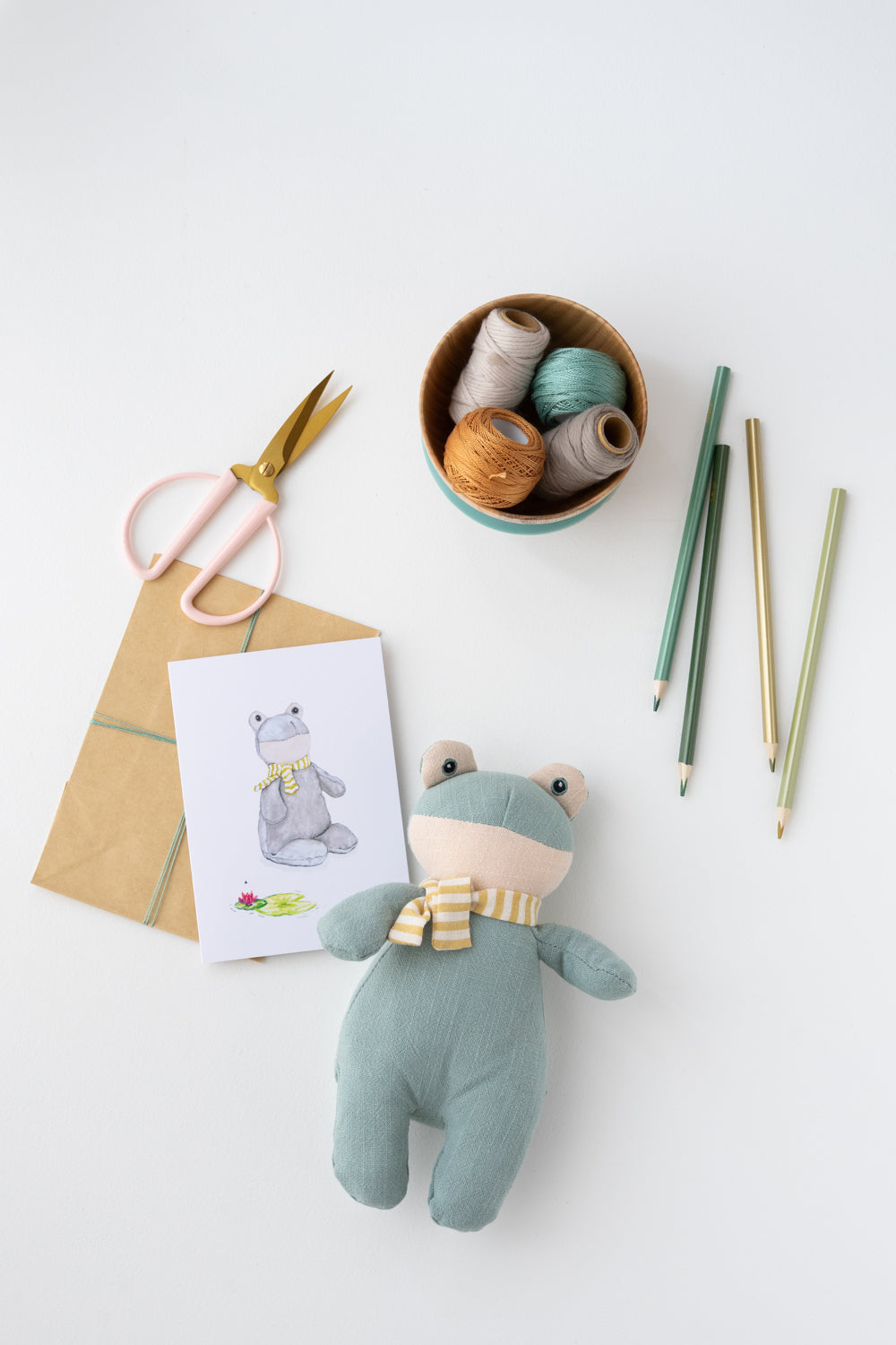 Personalized Blue Forest Frog Bundle - Unique Custom Gifts for Kids, Birthday Party Favors & Home Decor - Perfect for Nursery, Baby Showers & Themed Events