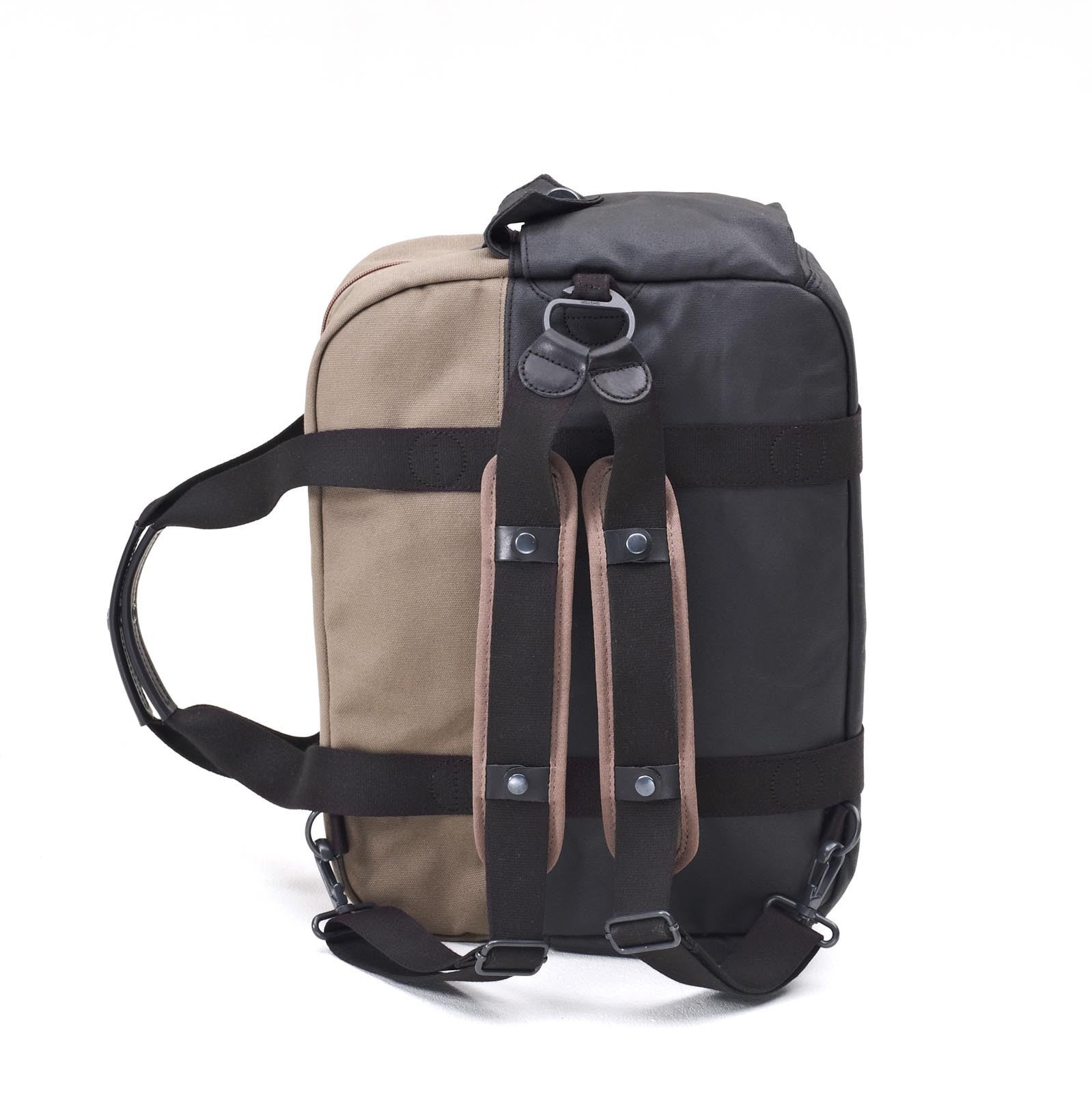 Qwstion Overnighter - Stylish & Durable Travel Bag for Men & Women | Perfect for Weekend Getaways, Business Trips & Gym Use | Water-Resistant & Lightweight Carry-On