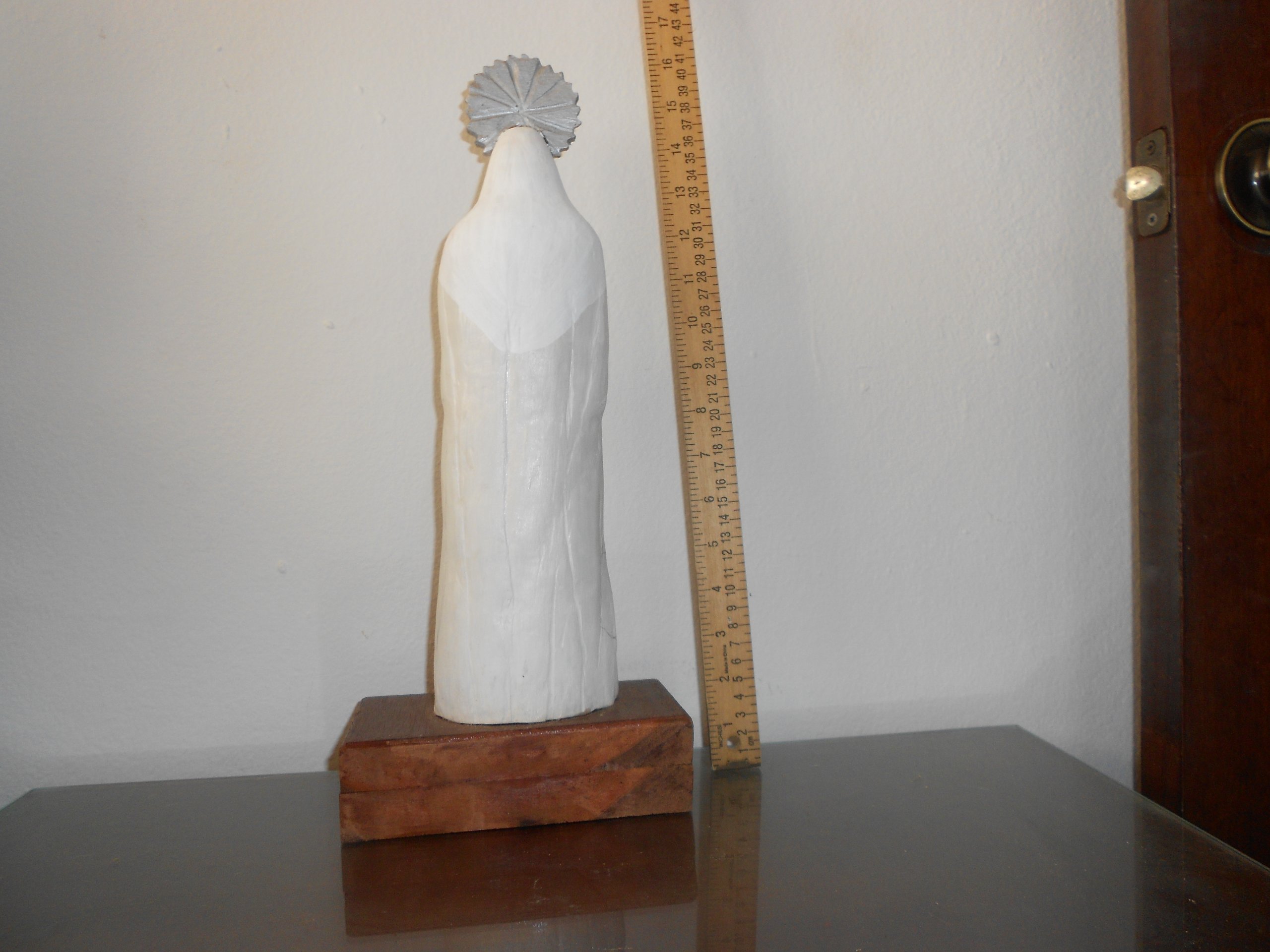 Handcrafted Polart Wood Carved Statue - Virgin Mary and Baby Jesus Figurine for Home Altar, Nativity Scene, and Catholic Decor