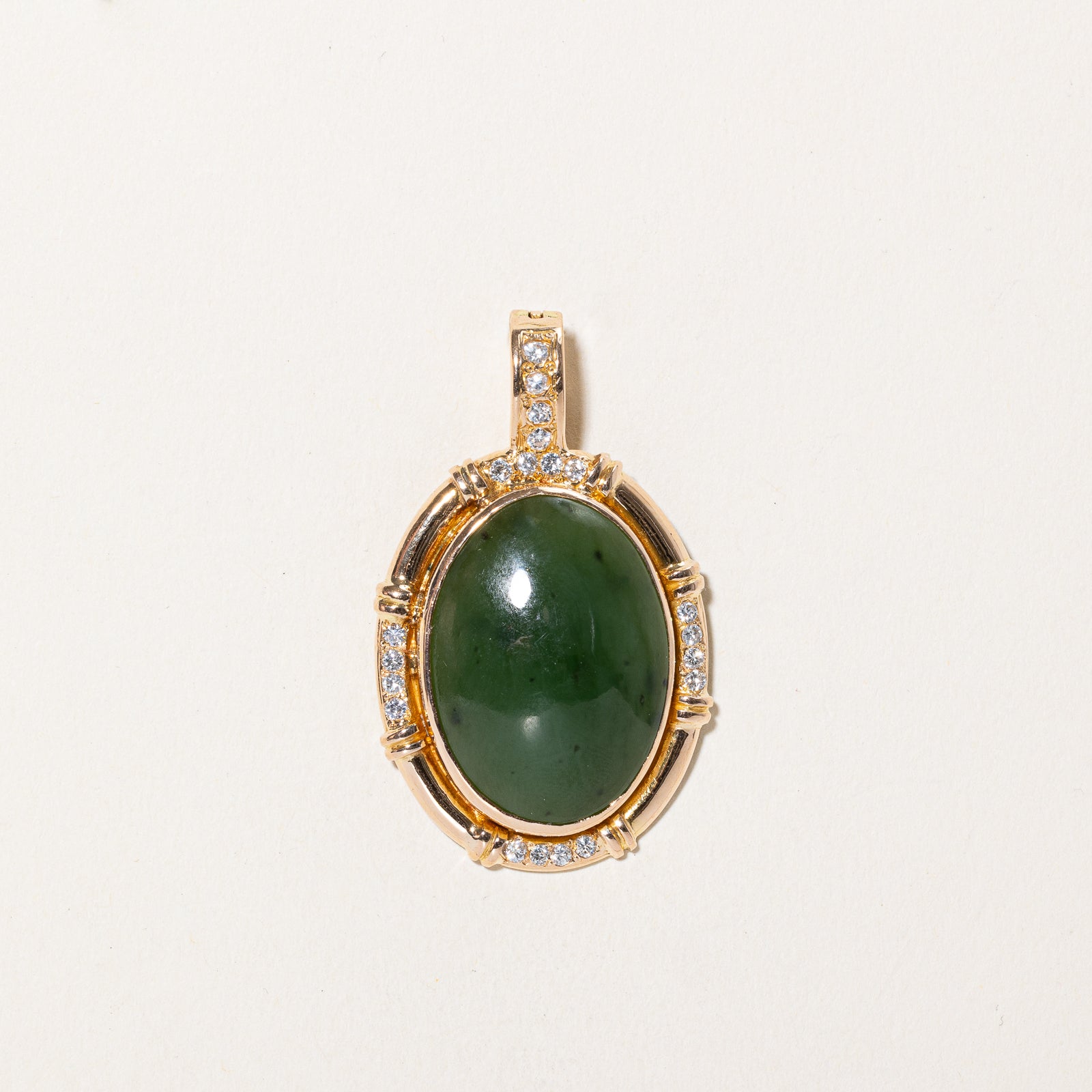 18.00ct Nephrite Jade & 0.30ct Diamond Pendant Necklace - Elegant Jewelry Gift for Women - Perfect for Weddings, Anniversaries & Special Occasions