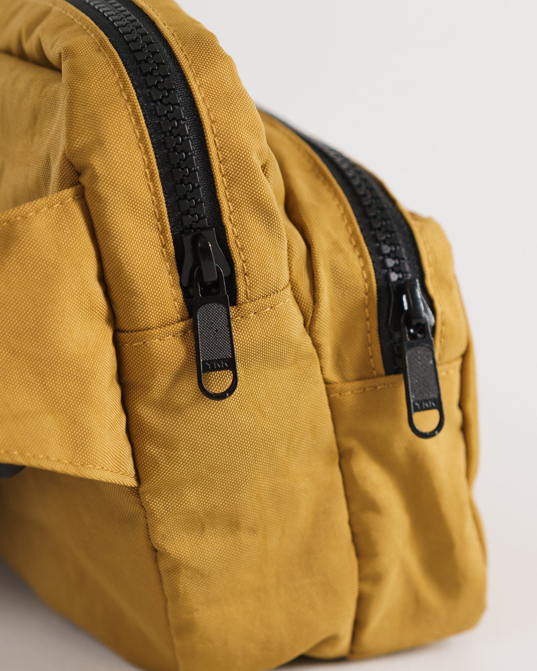 Baggu Fanny Pack in Camel Color - Stylish & Lightweight Waist Bag for Travel, Hiking, and Everyday Use