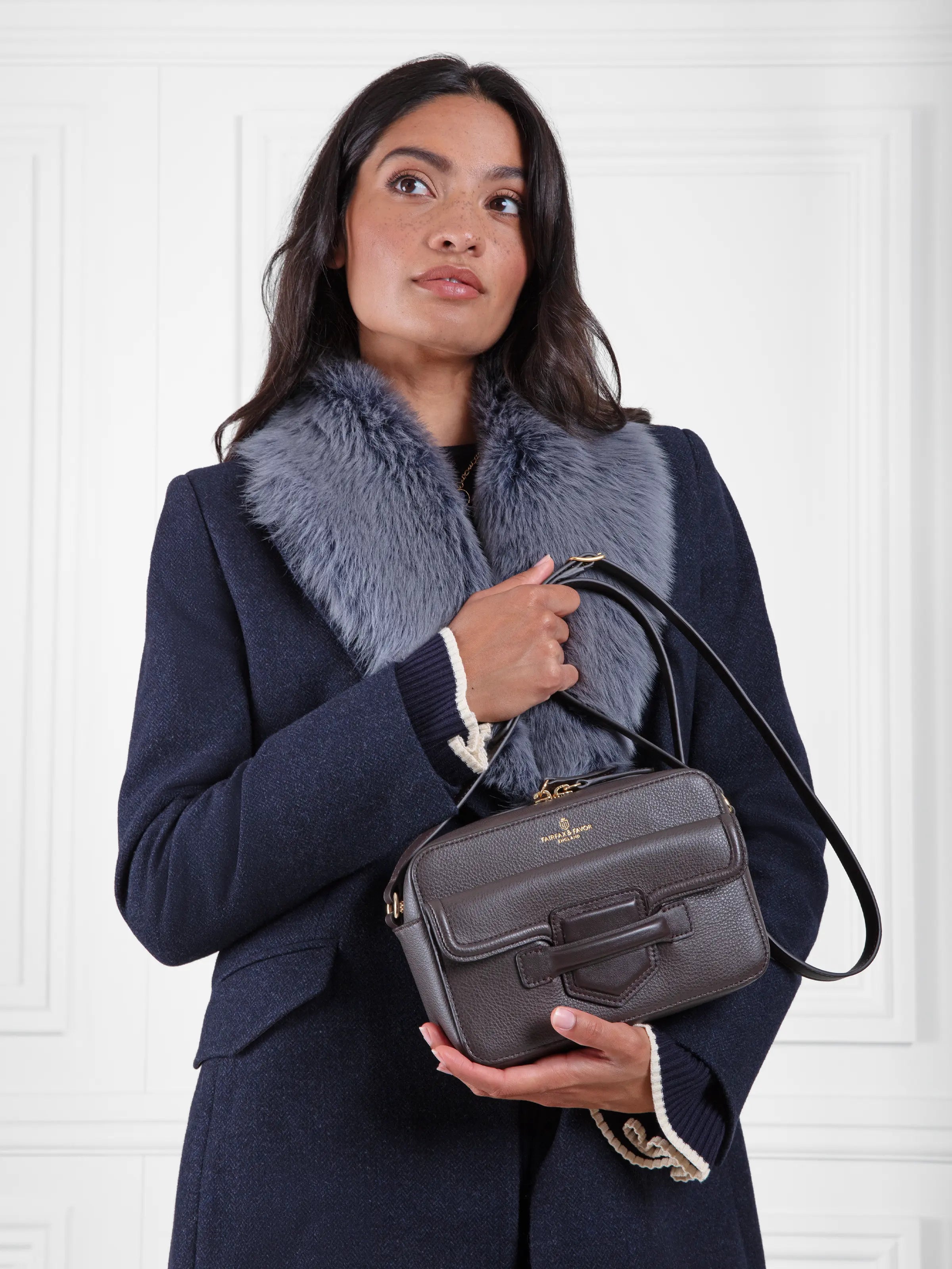 Massingham Cross Body Bag - Genuine Chocolate Brown Leather Handbag for Women - Perfect for Everyday Use, Travel & Shopping