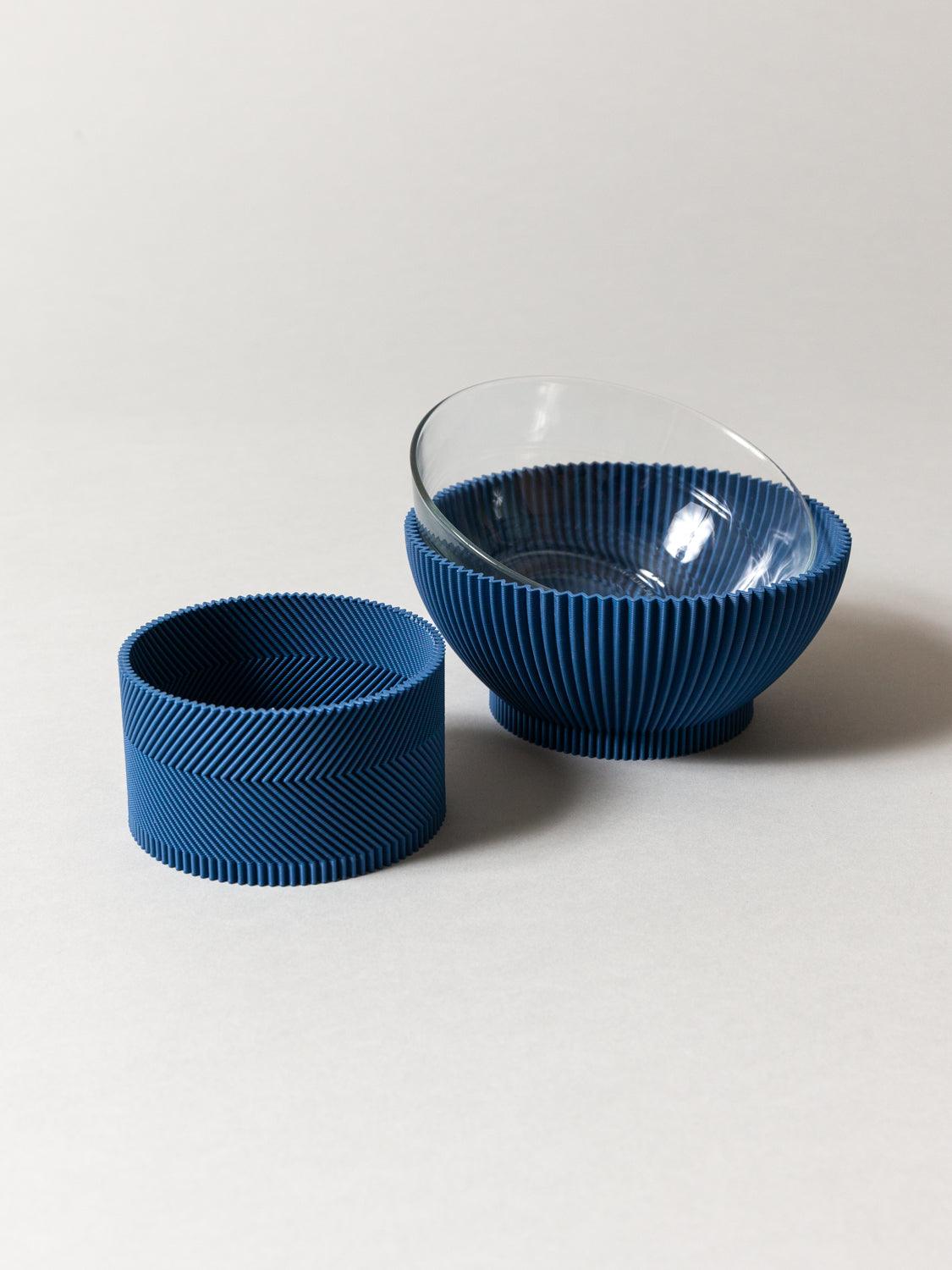 Non-Slip Silicone Pet Bowl for Dogs and Cats - Durable, Spill-Proof Design for Indoor/Outdoor Feeding - Perfect for Travel, Camping & Home Use