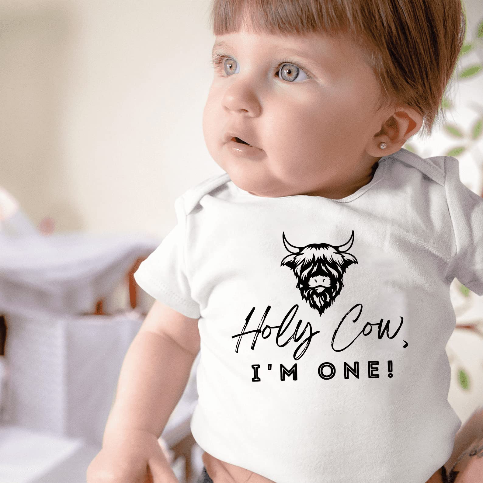 Cute Moo Cow Print Onesie - Unisex Baby Bodysuit for Newborns (1-2T) | Pregnancy Announcement & Baby Shower Gift Idea | Perfect for First Birthday, Photo Shoots & Playtime