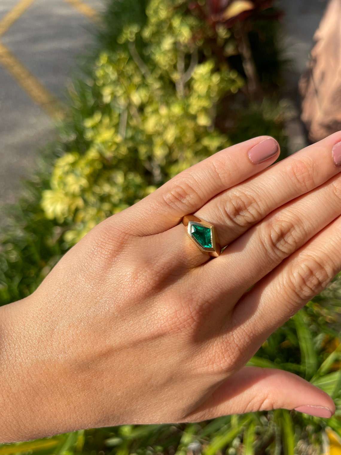 1.61 Carat Bezel Set Superman Cut Emerald Solitaire Ring in 18K Gold - Elegant Engagement & Wedding Jewelry for Women
