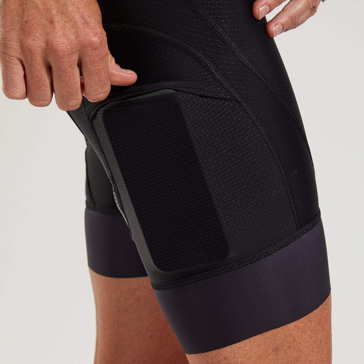 Women's High-Performance Cycling Bib Shorts - Black - Perfect for Road Biking, Indoor Training & Long-Distance Rides