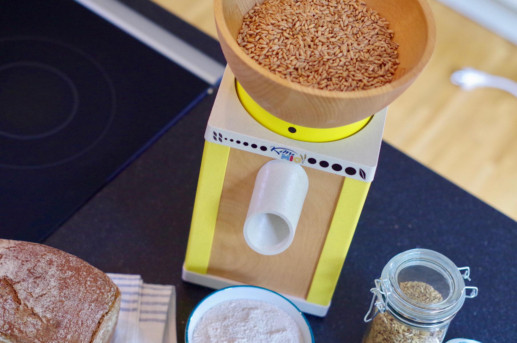 KoMo Mio Electric Grain Mill - Fresh Flour Maker for Home Baking, Bread, Pizza & Pasta - Perfect for Healthy & Organic Cooking