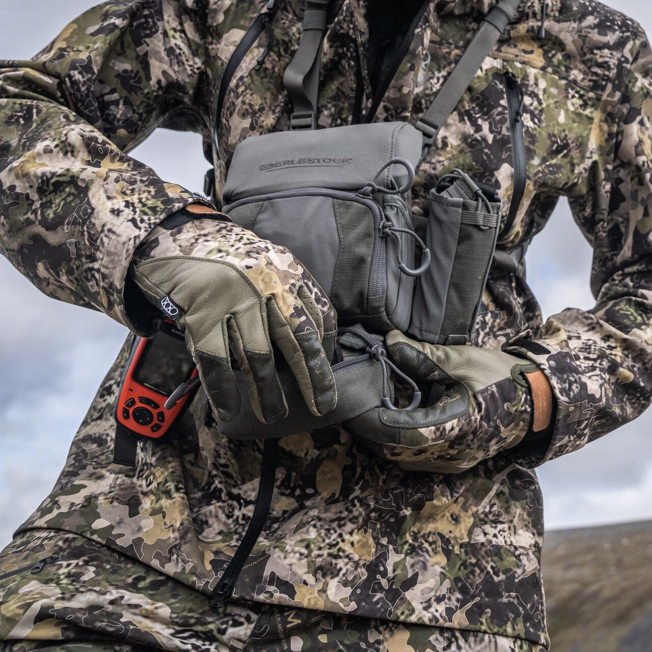 Eberlestock Recon Quickcase Tactical Backpack - Durable Military-Grade Hunting & Outdoor Gear for Hiking, Camping & Survival - Perfect for Adventure Enthusiasts & Tactical Professionals