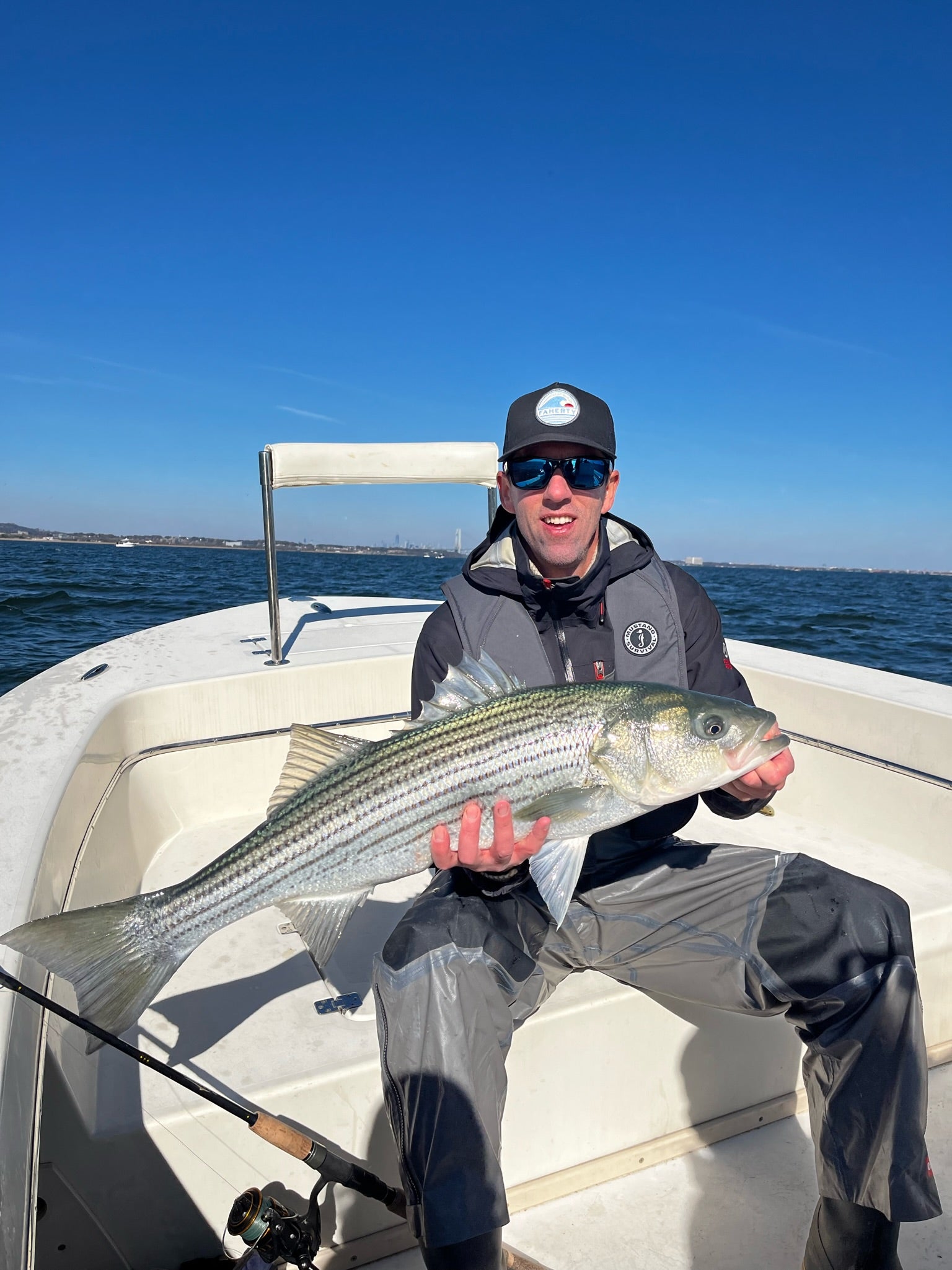 7' Medium Saltwater Spinning Fishing Rod (RRCSPSII 701M) - Perfect for Offshore & Inshore Fishing, Surf Casting, and Saltwater Angling