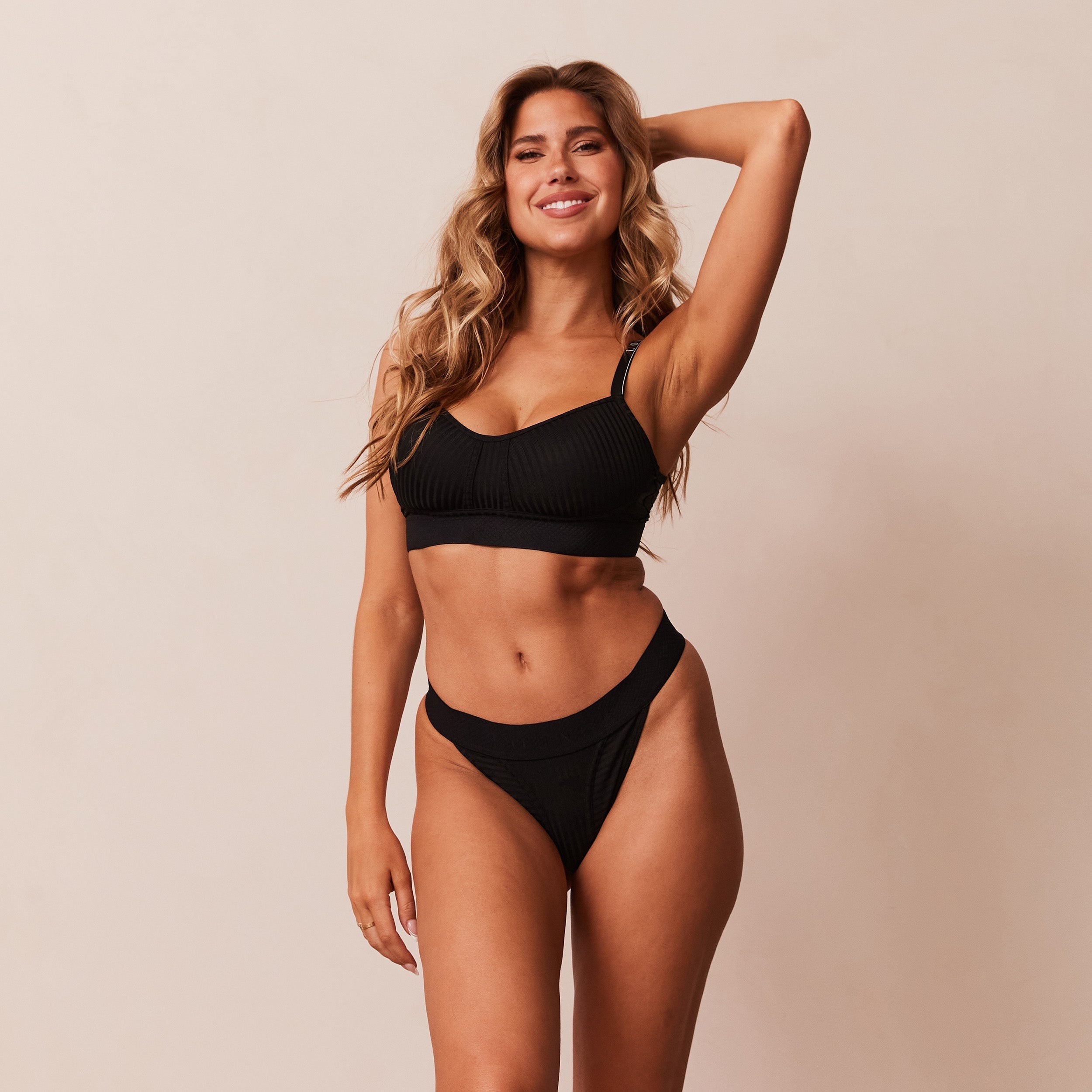Bare Bra Black - Seamless Comfort for Everyday Wear, Yoga & Lounge | Wireless Bralette for Women