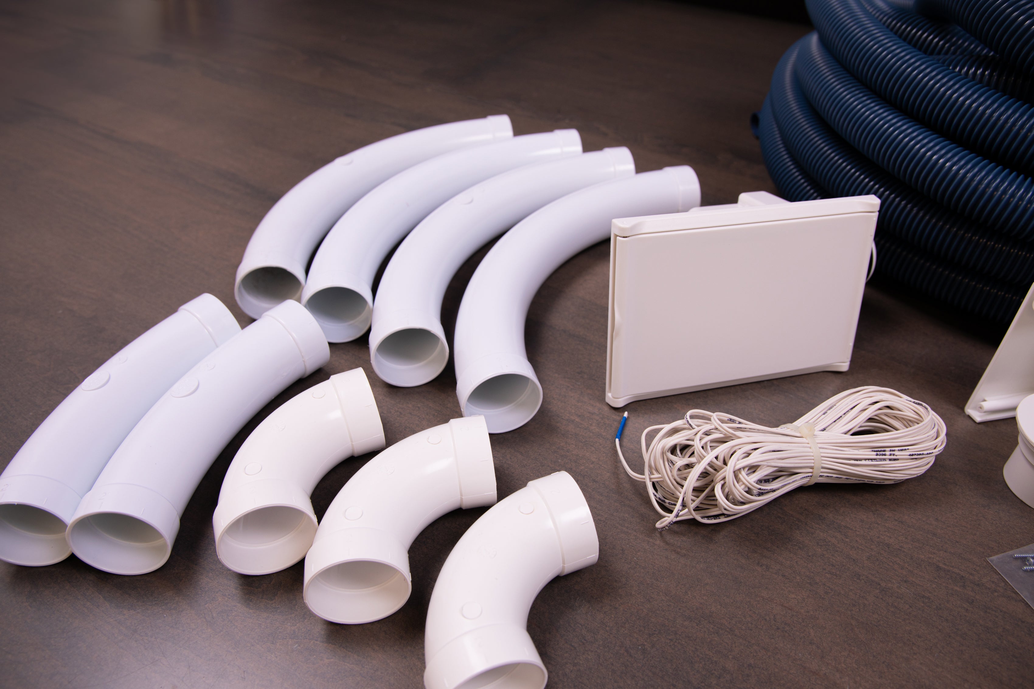 Hide a Hose System - Expandable Garden Hose with No-Kink Technology for Easy Storage & Watering - Perfect for Lawns, Gardens, and Outdoor Cleaning