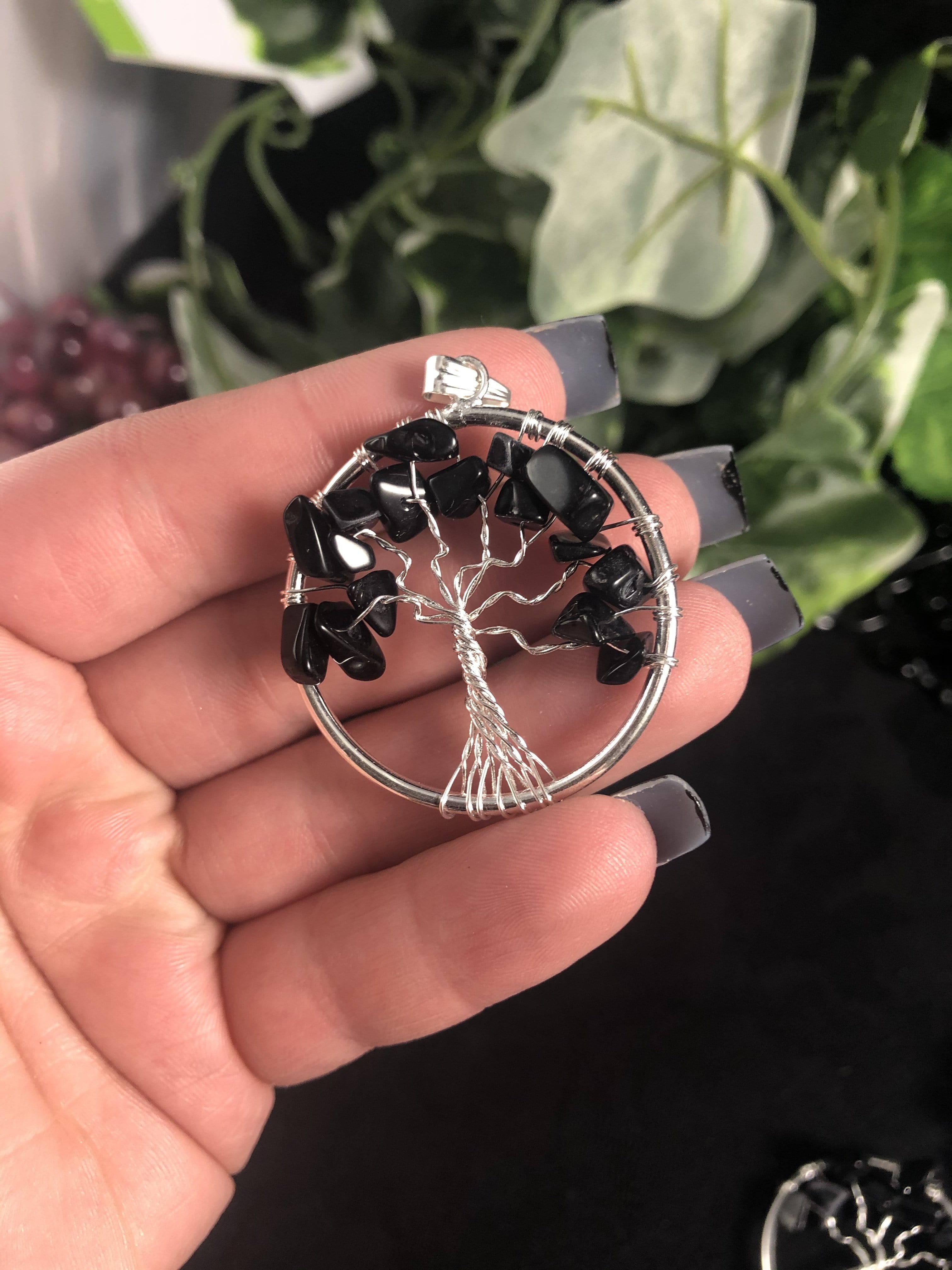Natural Black Agate Tree of Life Pendant Necklace - Handcrafted Spiritual Jewelry for Women & Men - Perfect for Meditation, Yoga & Gift Giving