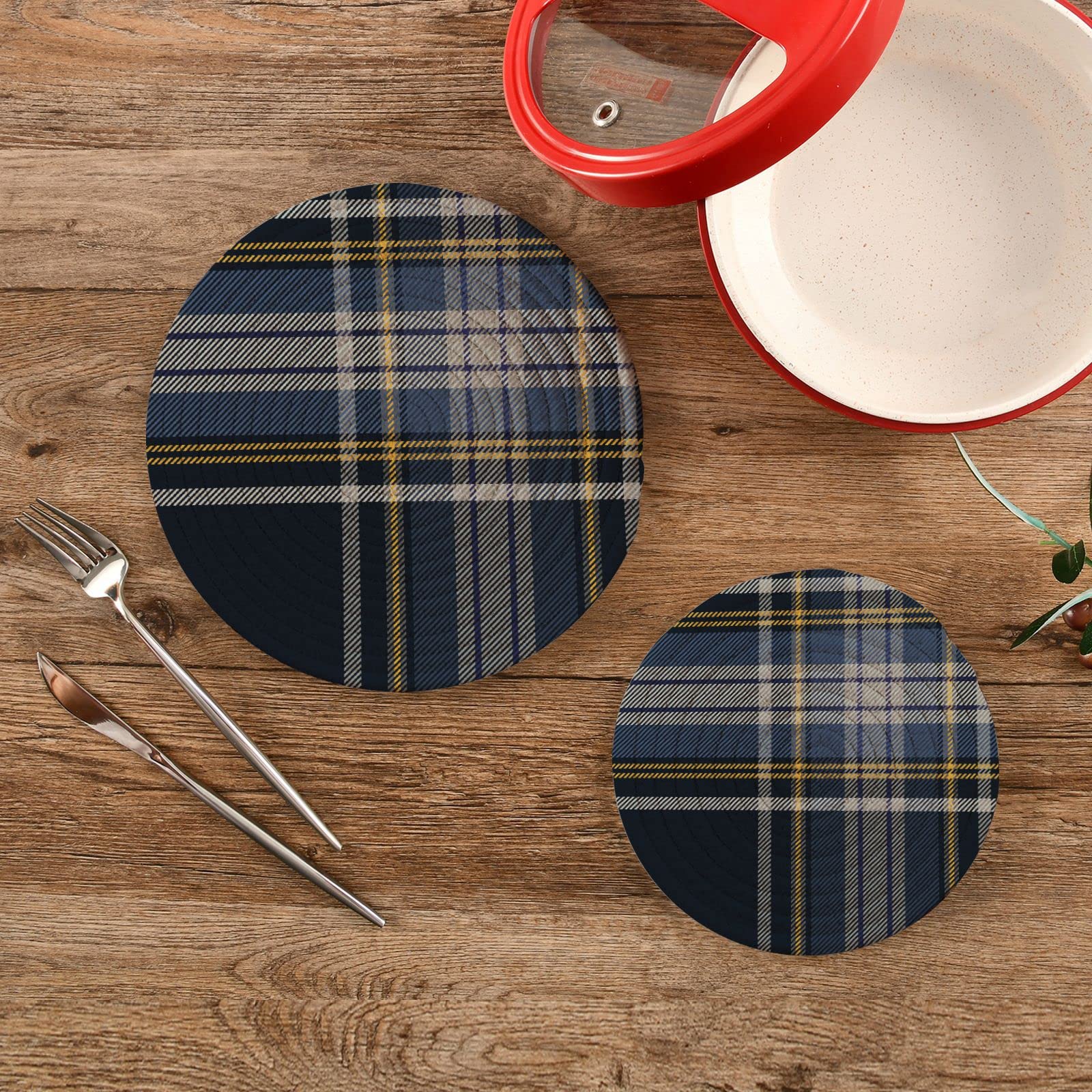 Scotland Fabric Pot Holders Set of 2 - Heat Resistant Cotton Round Kitchen Holders with Rope Trivets - Handwoven Thread Coasters for Cooking, Dining & Hot Dishes - Perfect for Baking, Serving & Home Decor
