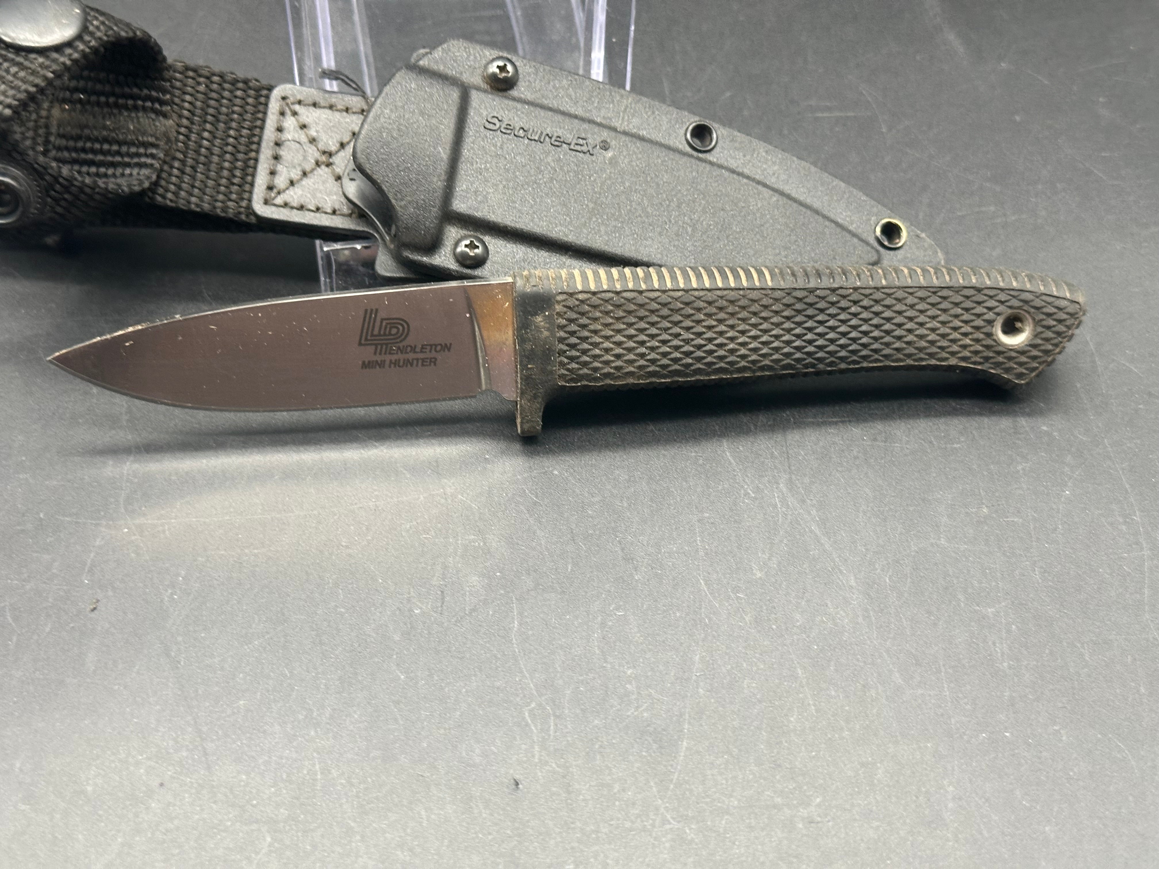 Cold Steel Pendleton Mini Hunter Fixed Blade Knife - 3.5