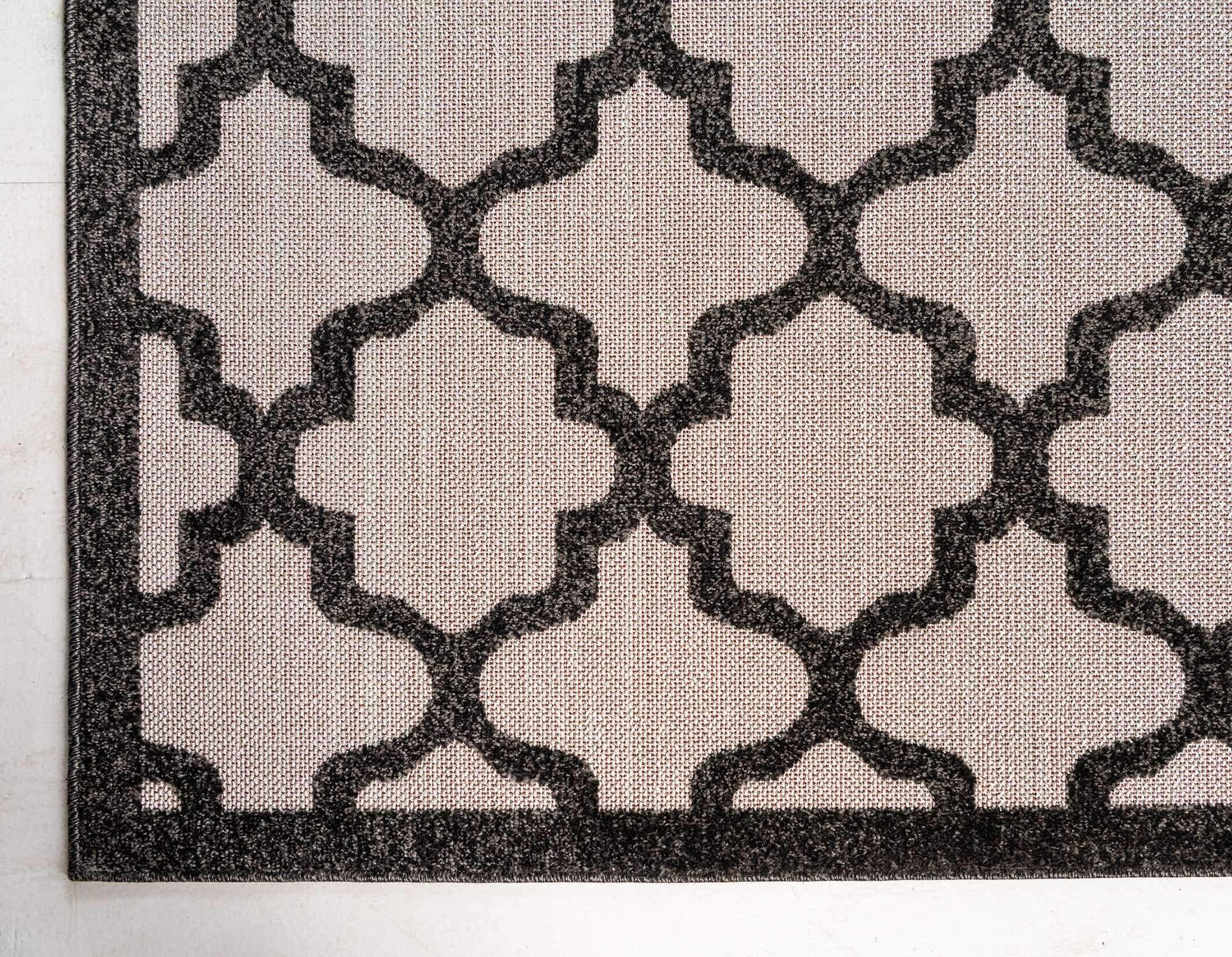 Unique Loom Outdoor Trellis Collection Area Rug - 7'1