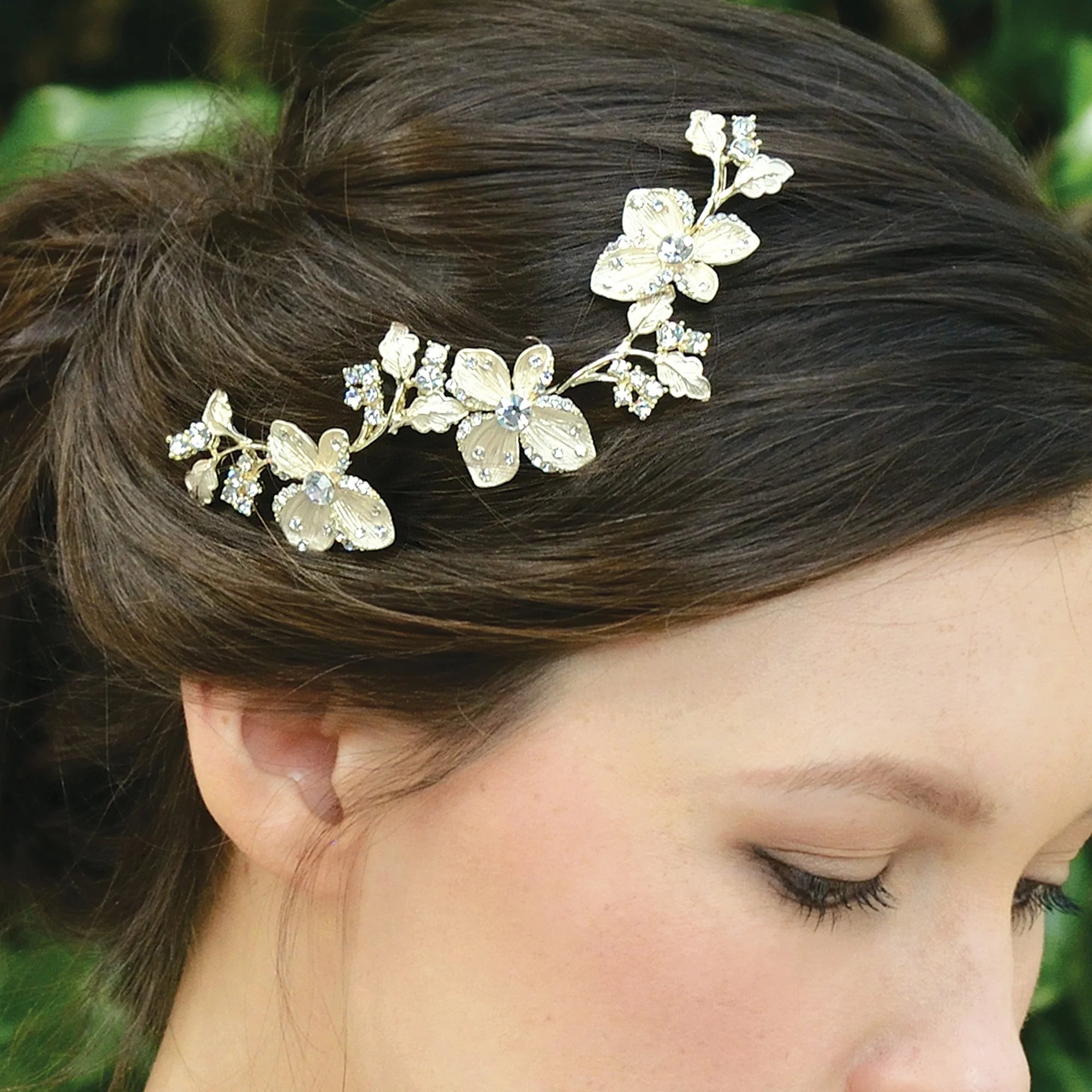Elegant Gold Bridal Hair Comb with Swarovski Crystals - Vintage Buttercup Design for Weddings, Prom & Special Occasions