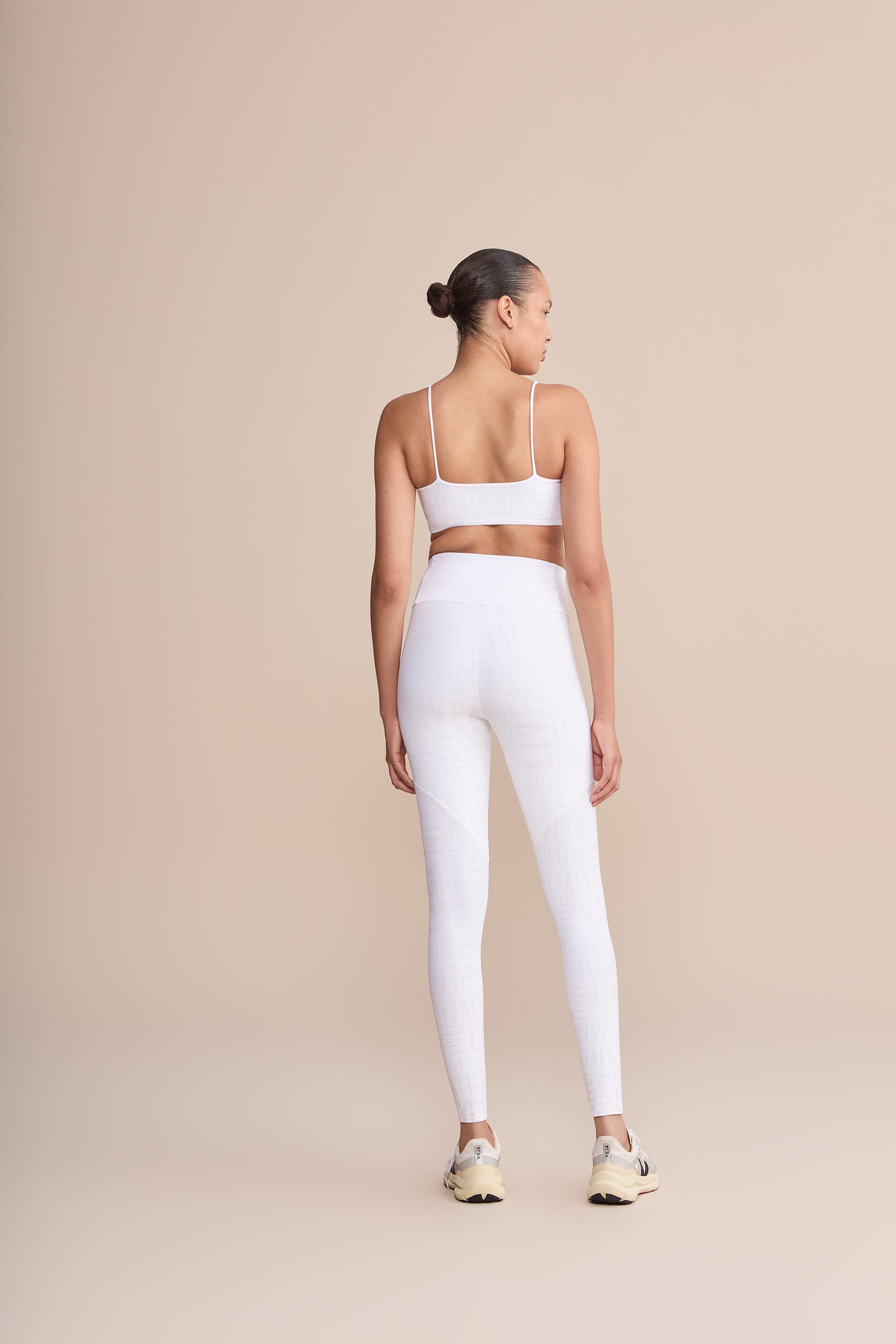 Sense Pro® Reflex Long Leggings - High Waist Yoga Pants for Women, Tummy Control Workout Leggings with Pockets, Moisture Wicking & 4-Way Stretch (Perfect for Yoga, Running, Gym & Lounge Wear)