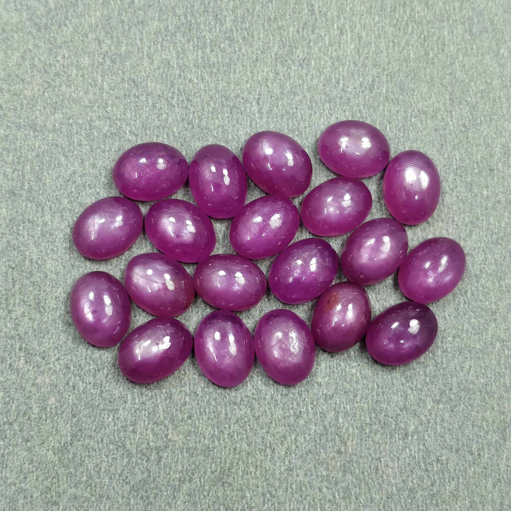 36.15cts Natural Untreated Raspberry Sheen Purple Pink Sapphire Gemstone - September Birthstone Oval Cabochon 8x6mm (20pcs Lot) for Jewelry Making, Rings, Necklaces & DIY Crafts - Perfect Gift for Birthdays & Anniversaries