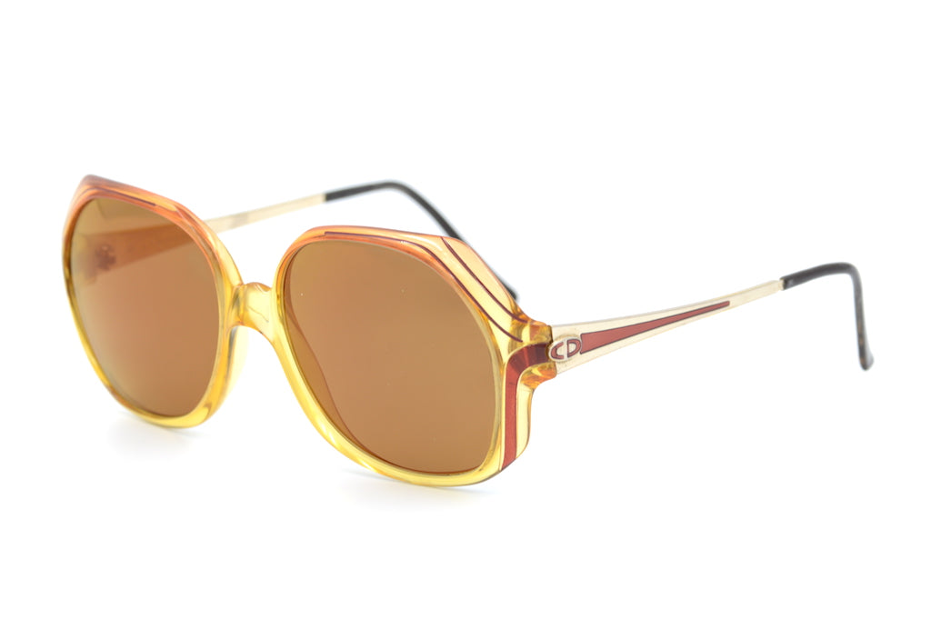 Christian Dior 2256 Sunglasses - Luxury Designer Shades for Women & Men | UV Protection, Fashionable & Elegant | Perfect for Beach, Driving & Outdoor Activities