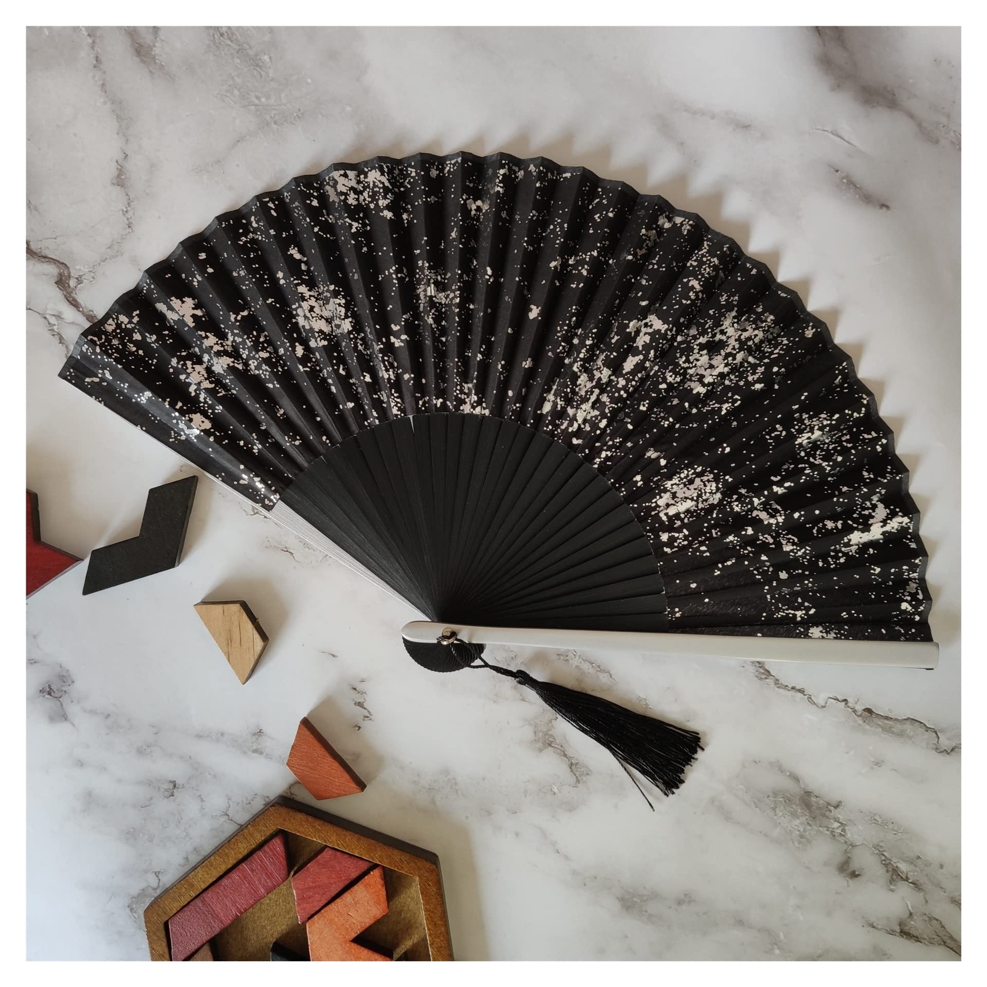 Elegant Bronzing Folding Fan - Imitation Silk Fabric Handheld Fan with Baking Lacquer Finish - Classic Wedding Accessory & Home Décor (Color: 1) | Perfect for Weddings, Parties, Home Decor & Summer Cooling