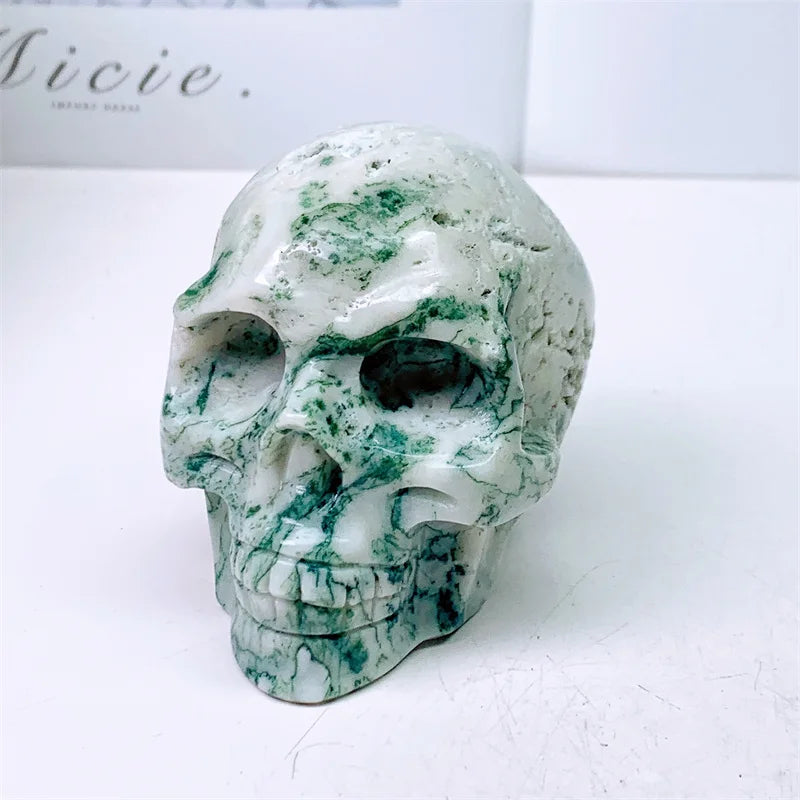 Natural Moss Agate Skull Carving - Mini Crystal Stone Figurine (425g) for Home Decor, Witchcraft Altar, Halloween Decoration & Spiritual Gift - Handcrafted Healing Stone for Meditation, Yoga & Energy Work