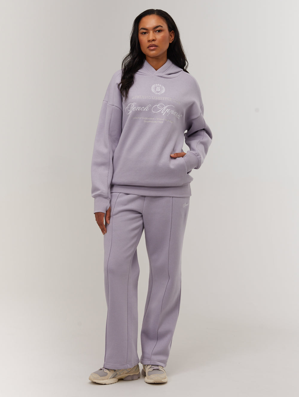 Contessa Script Graphic Oversize Hoodie - Women's Fashion Pullover Sweatshirt for Casual Wear, Street Style & Loungewear