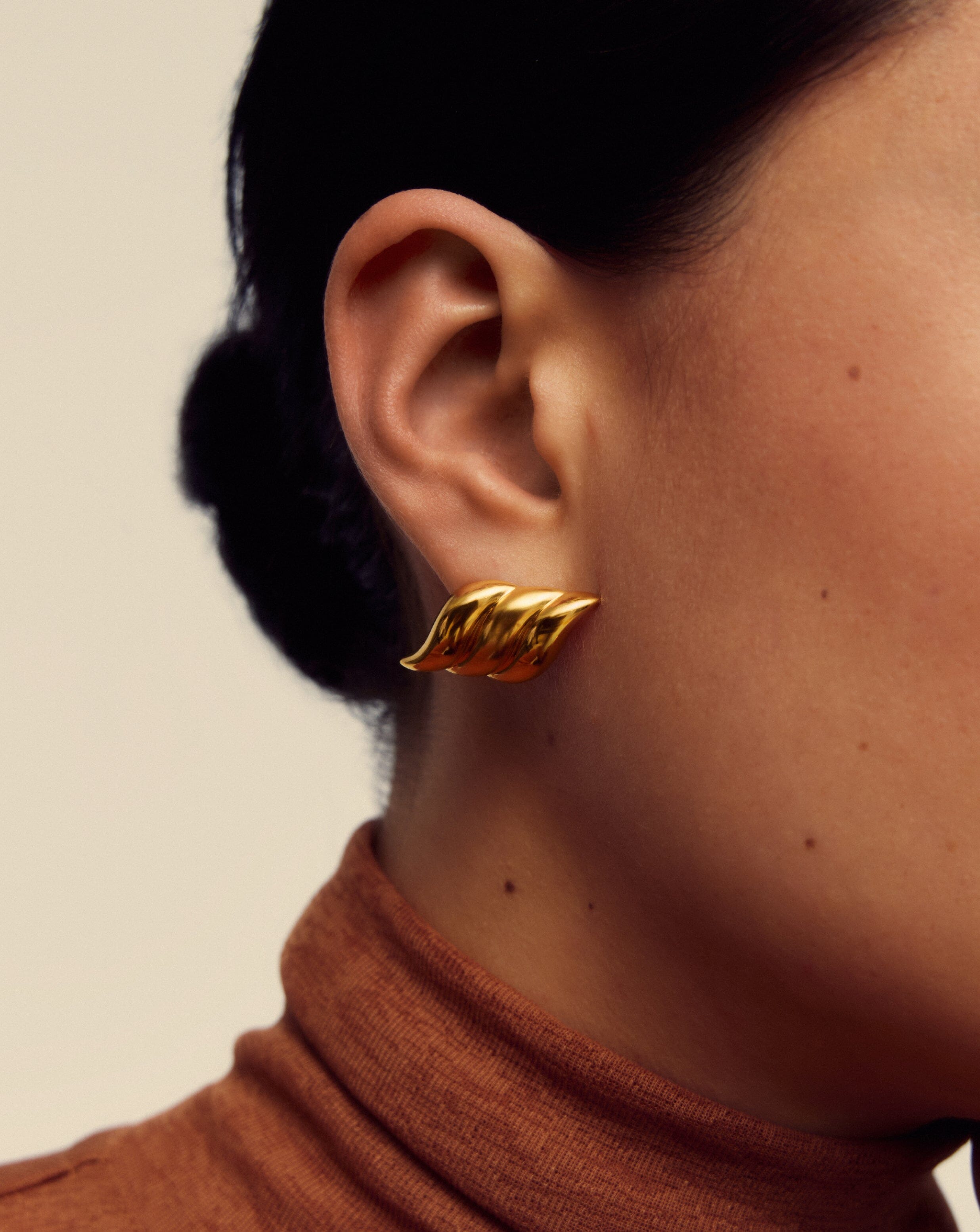 Savi Signature Oversized Stud Earrings for Women - 18k Gold Plated Hoop Earrings - Trendy Fashion Jewelry for Parties, Weddings & Everyday Wear