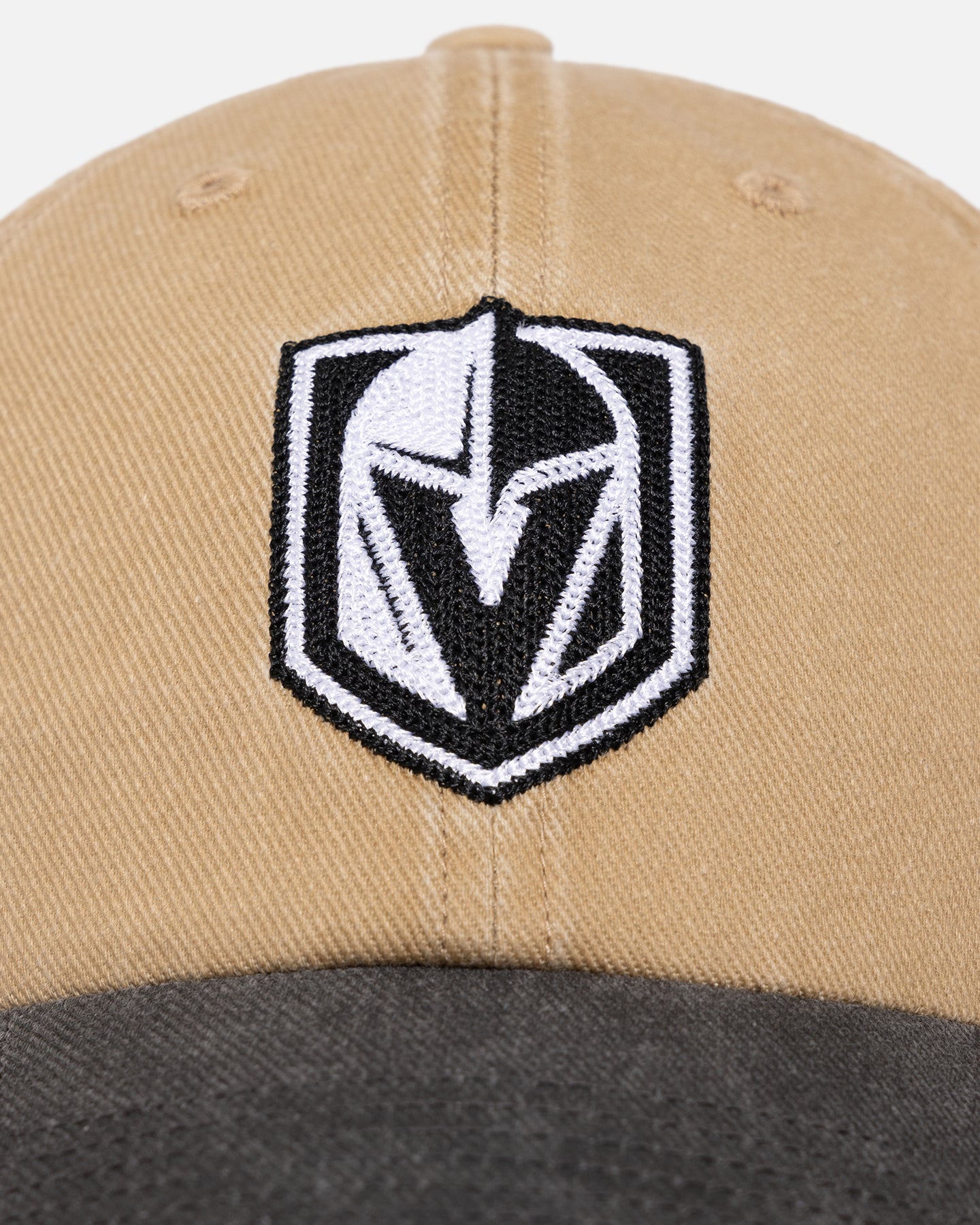 47 Brand Vegas Golden Knights 'Apollo Chain' 47 Clean Up Strapback Khaki Adjustable Hat - Official NHL Team Snapback Cap for Men & Women - Perfect for Game Day, Sports Events & Casual Wear