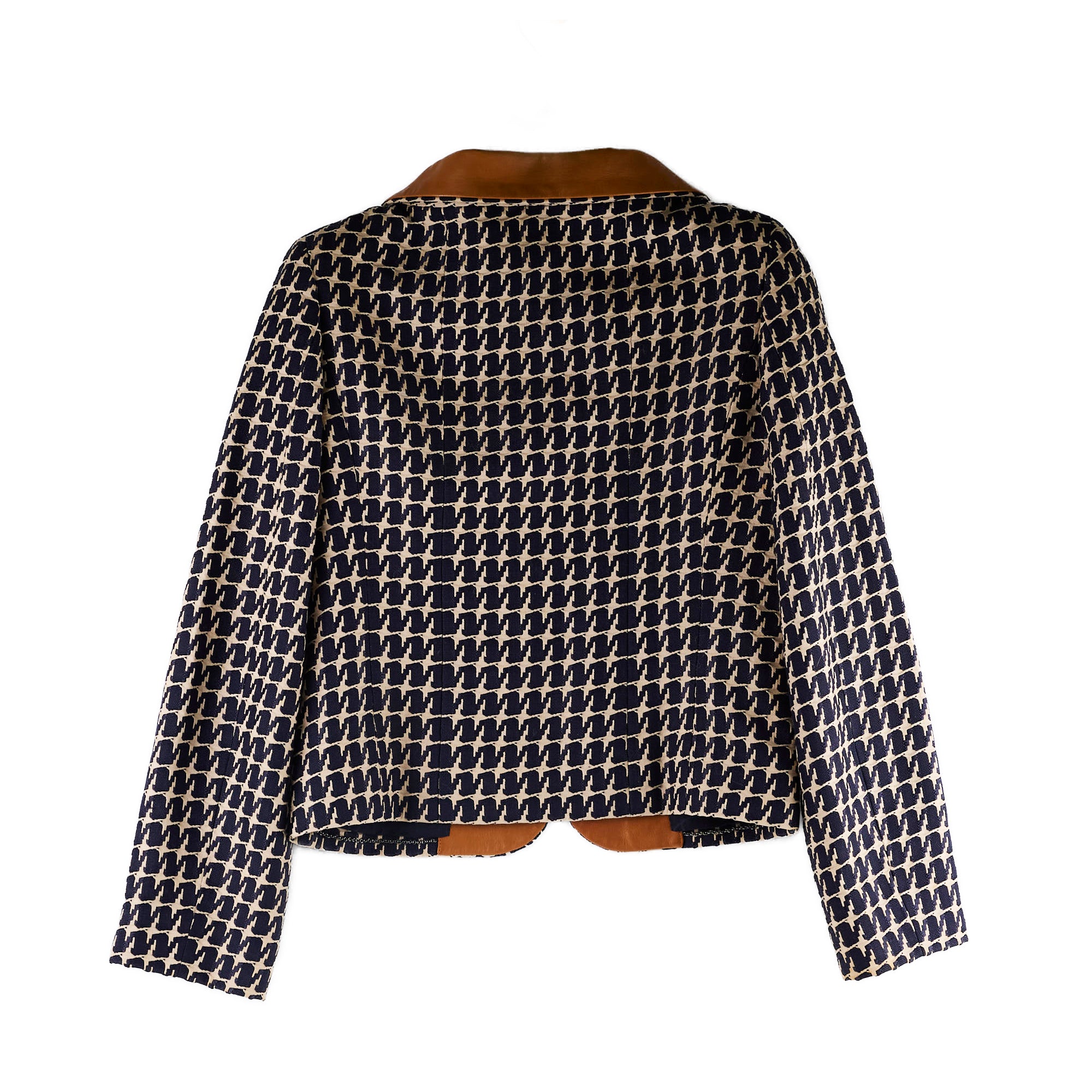Chanel 01P Spring Summer Jacket for Women - Navy & Beige Tweed Coat - Size 34 - Perfect for Office Wear & Spring Fashion Outfits