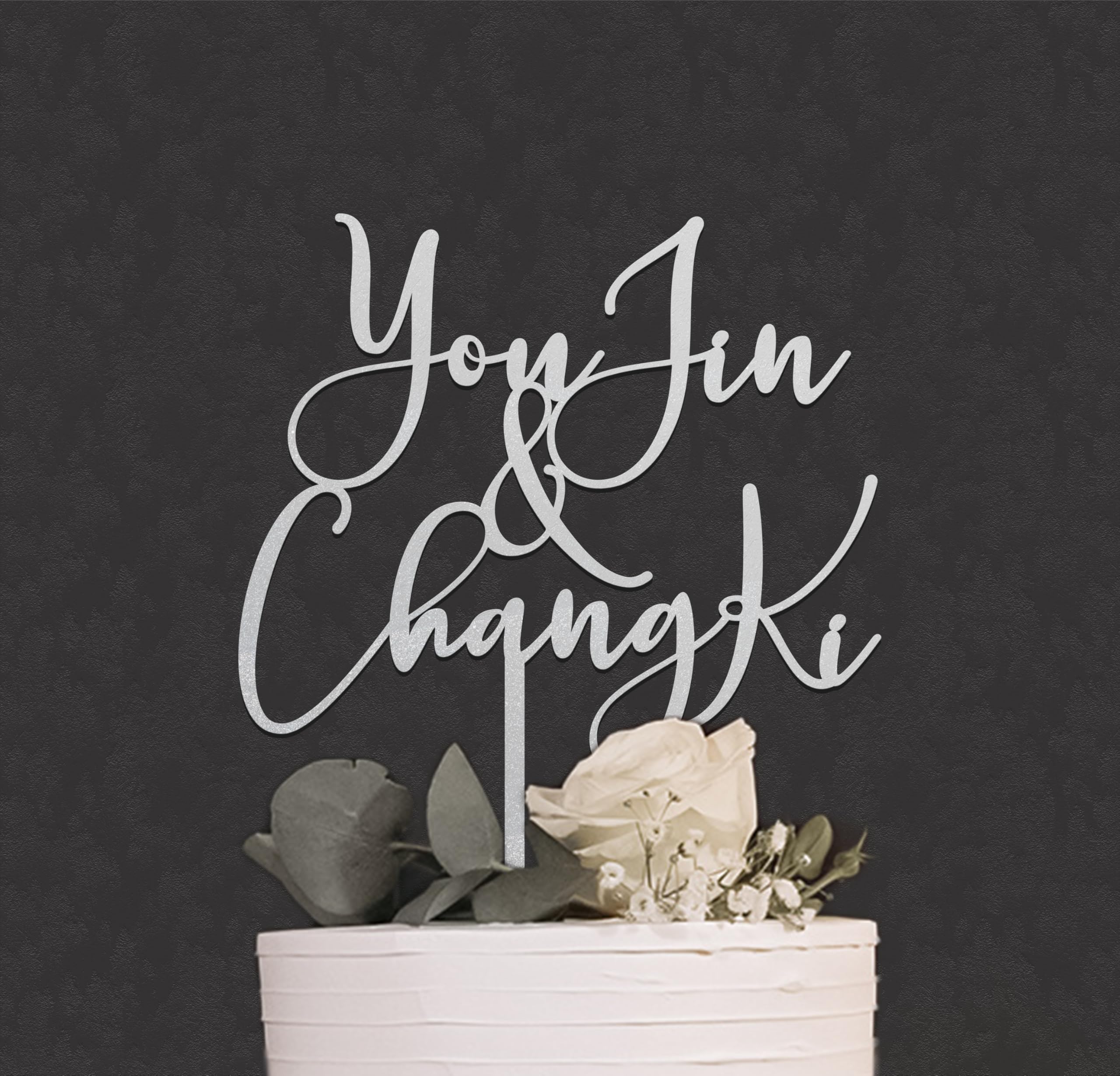 Personalized Gold Wedding Cake Topper - Custom Mr & Mrs Cake Decor with Engraved Names - Rustic Anniversary Cake Topper for Weddings, Bridal Showers & Special Celebrations
