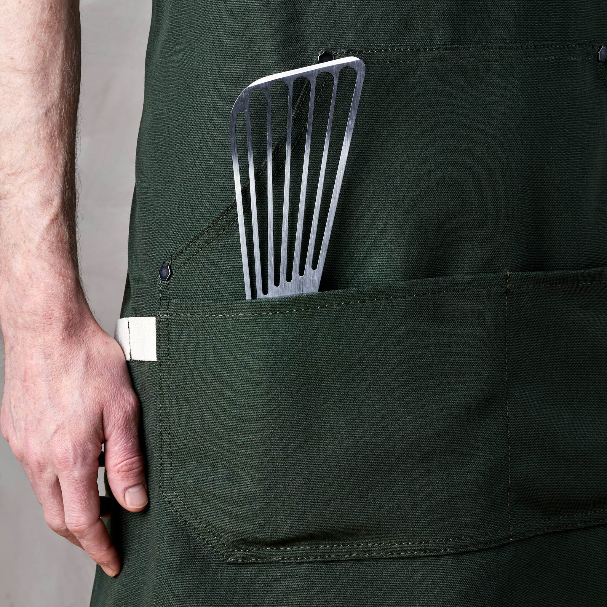 Eco-Friendly Modern Kitchen Apron for Cooking & Baking - Adjustable & Stylish Forest Green Design - Perfect for Home Chefs, BBQ, and Crafting