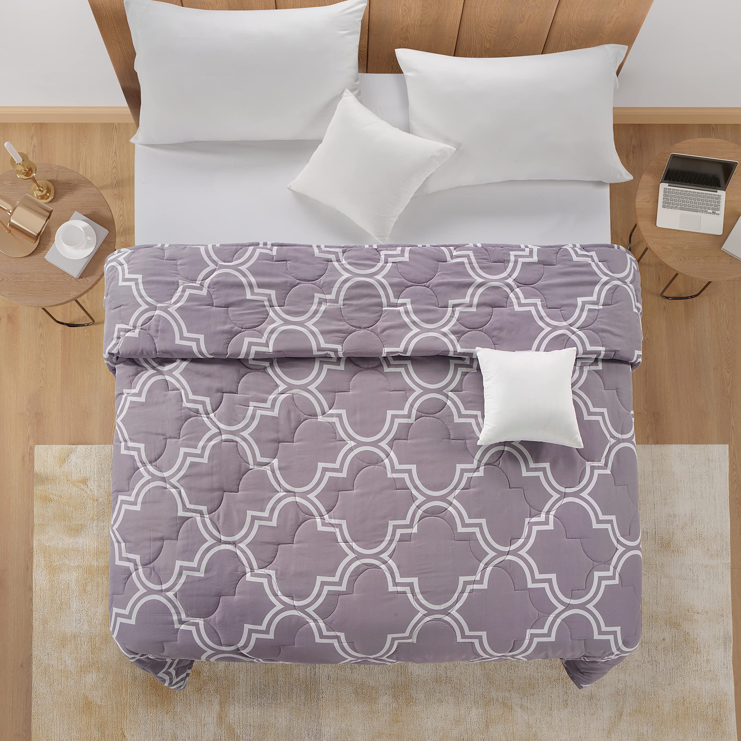 King Size Microfiber Blanket - Soft & Breathable Summer Throw Blanket for Bed, Couch & Sofa - Lightweight Lilac Trellis Design - Perfect for Lounging, Napping & Home Decor