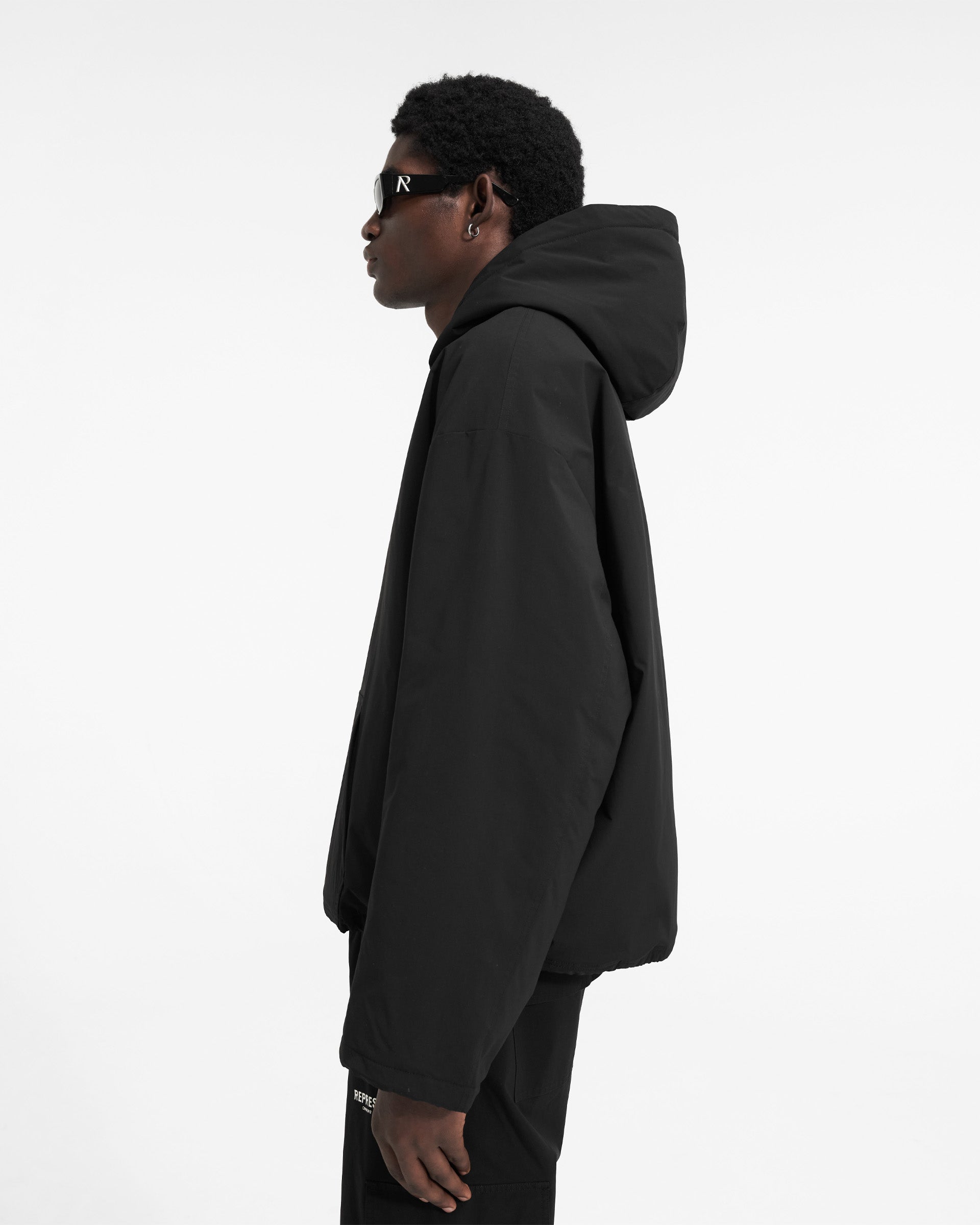 Represent Owners Club Hooded Pullover Jacket - Black | Streetwear Fashion Hoodie for Men & Women | Perfect for Casual Outfits, Gym Wear and Urban Street Style