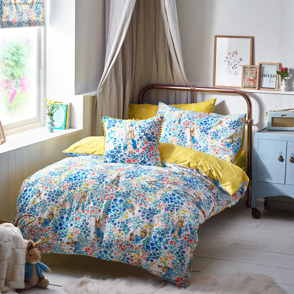 Peter Rabbit Florelli Duvet Cover Set - Soft 100% Cotton Bedding with 2 Pillowcases, Beatrix Potter Inspired Nursery Decor - Perfect for Kids' Rooms, Baby Showers & Cozy Bedroom Makeovers