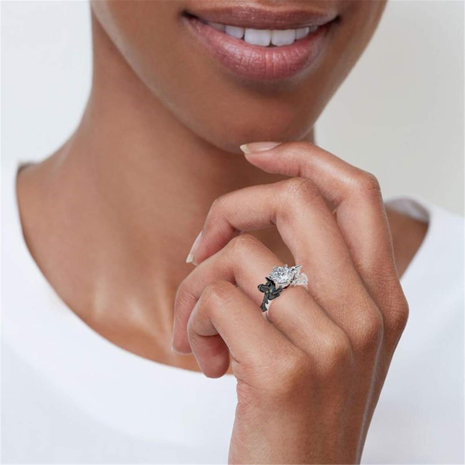 Jeulia Sterling Silver Dragon Couple Ring - Round Cut Hug Me Strongest Romance Ring for Women, Wife, Girlfriend - Engagement, Wedding, Anniversary, Valentine’s Day, Birthday Gift with Jewelry Box - Perfect for Romantic Occasions & Everyday Wear