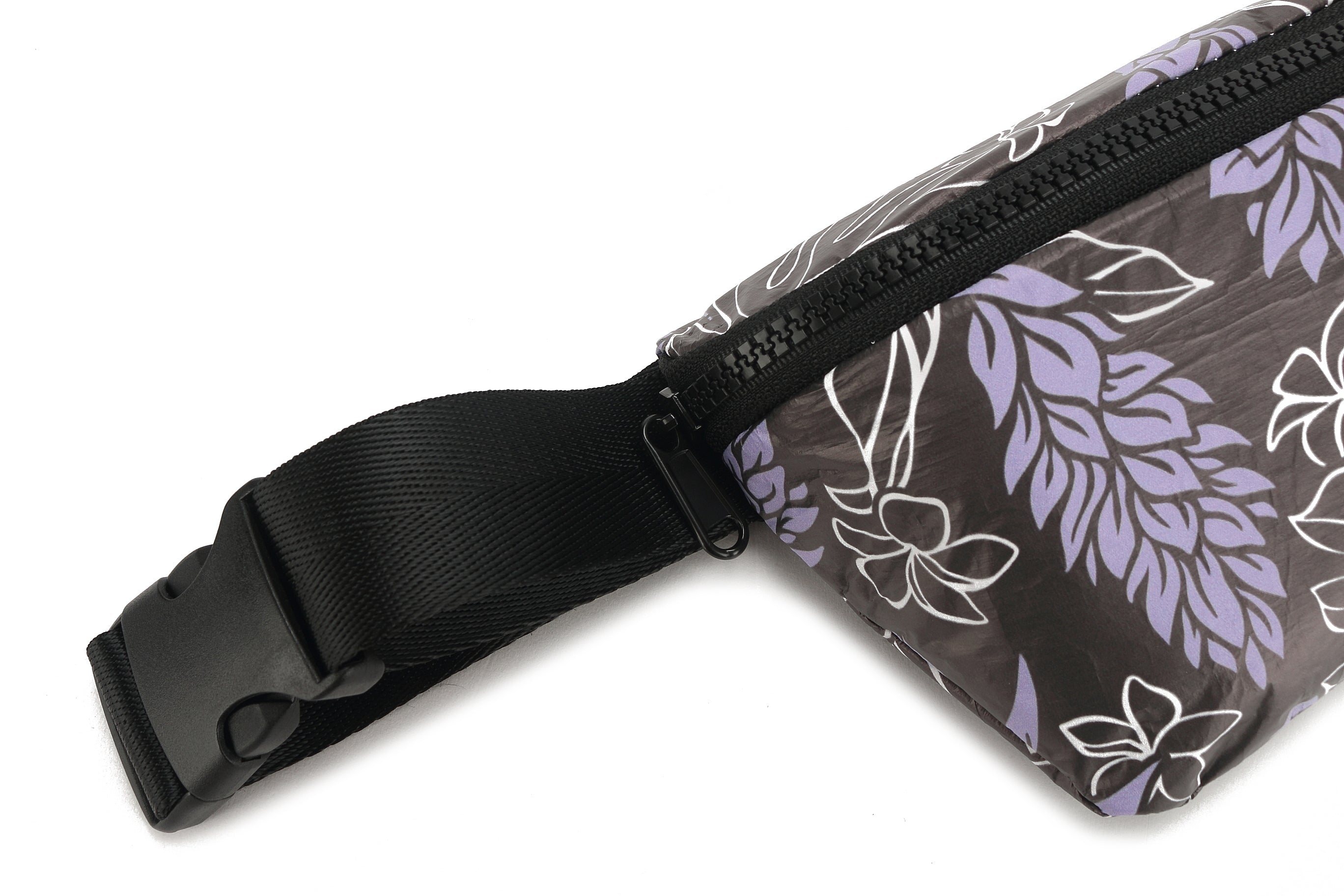 Fanny Pack Wai Wai Ginger Black - Water-Resistant Waist Bag for Travel, Hiking & Running - Hands-Free Convenience for Outdoor Adventures