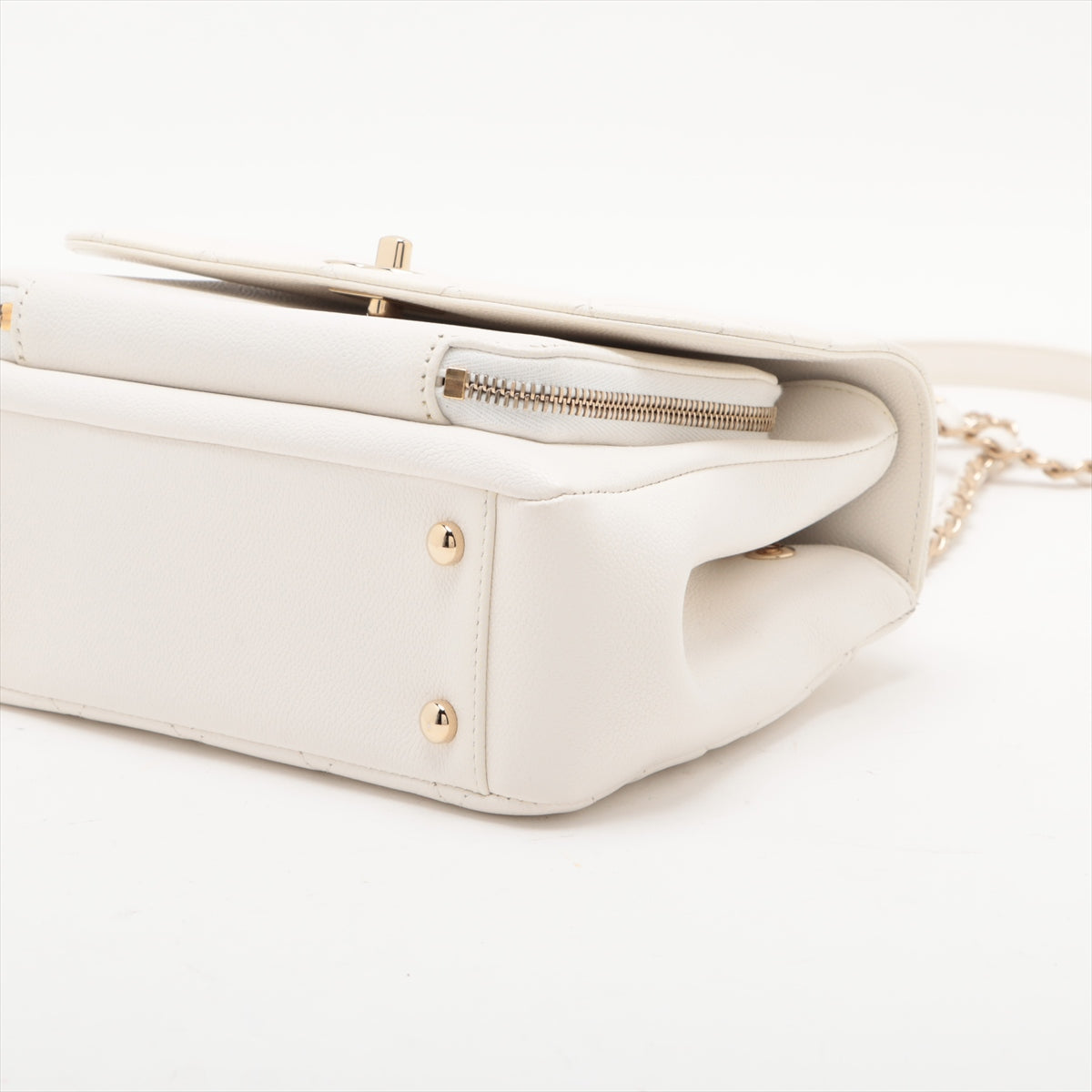 Chanel CC Logo Business Affinity Medium Matelasse Caviar Leather Chain Shoulder Bag in White - Preorder | Luxury Designer Handbag for Work, Office & Evening Events