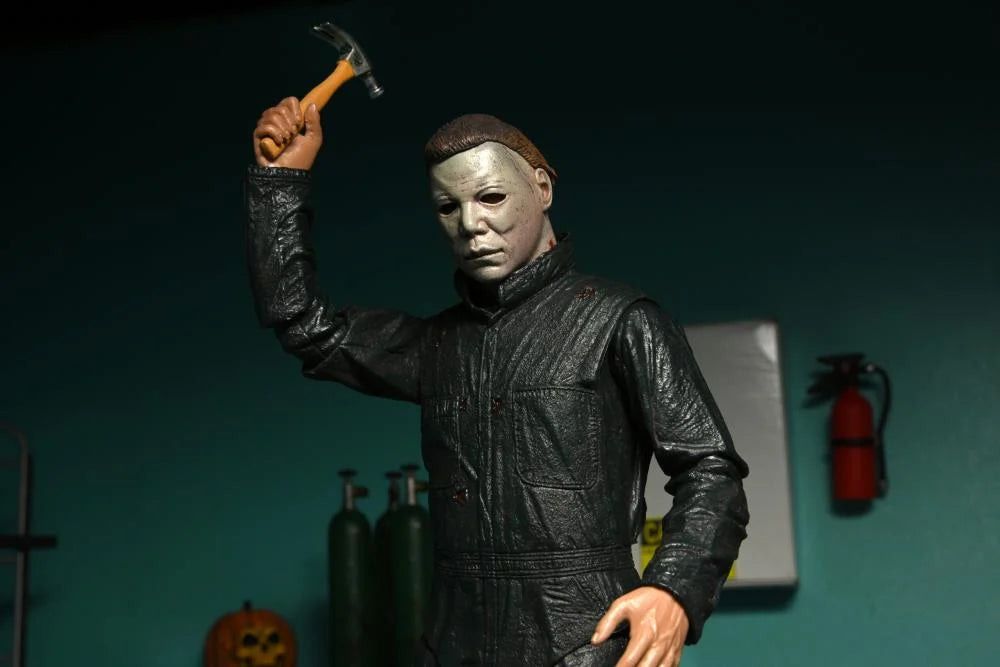 Halloween 2 Ultimate Michael Myers & Dr. Loomis Action Figure Two Pack - Perfect for Horror Collectors & Halloween Decorations