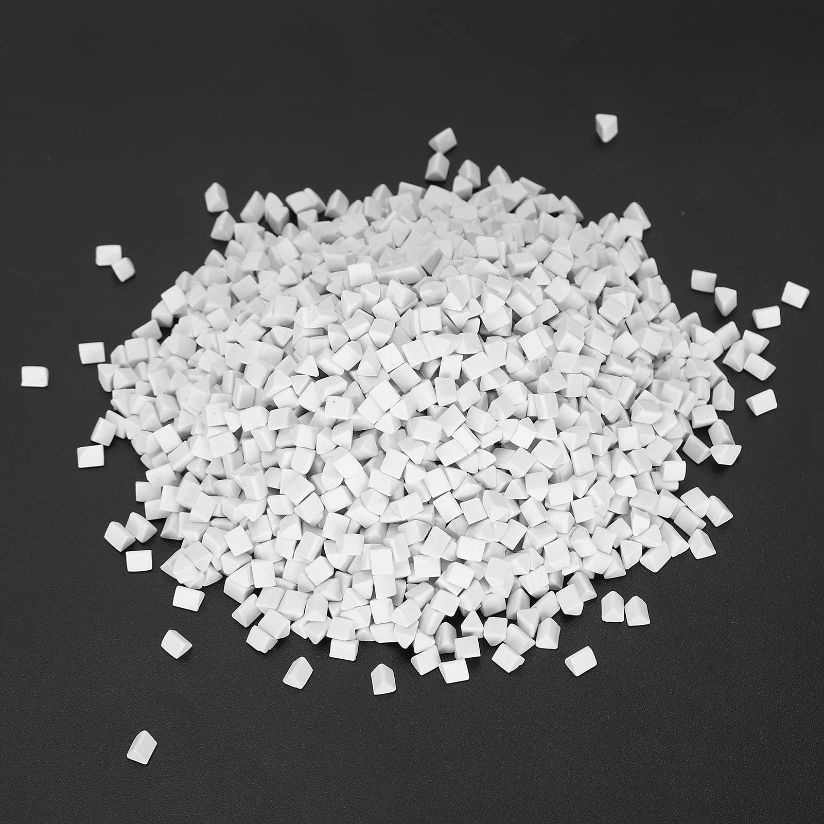 Premium Rock Tumbler Ceramic Pellets - 4mm Triangle Ceramic Media for Polishing Stones (500g) | Ideal for Jewelry Making, Lapidary & Rock Tumbling Hobbyists