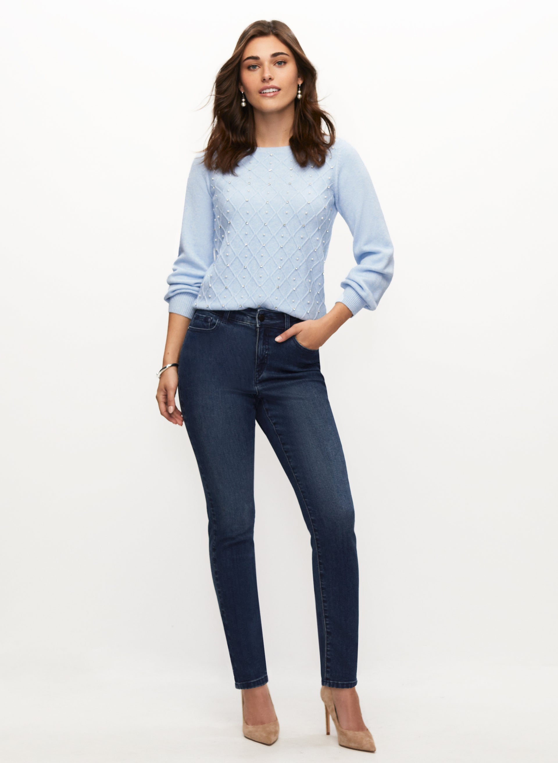 Embellished Sweater & Slim Leg Jeans for Women - Fashionable Knit Top with Skinny Jeans Outfit - Perfect for Casual Wear, Date Night & Office Attire