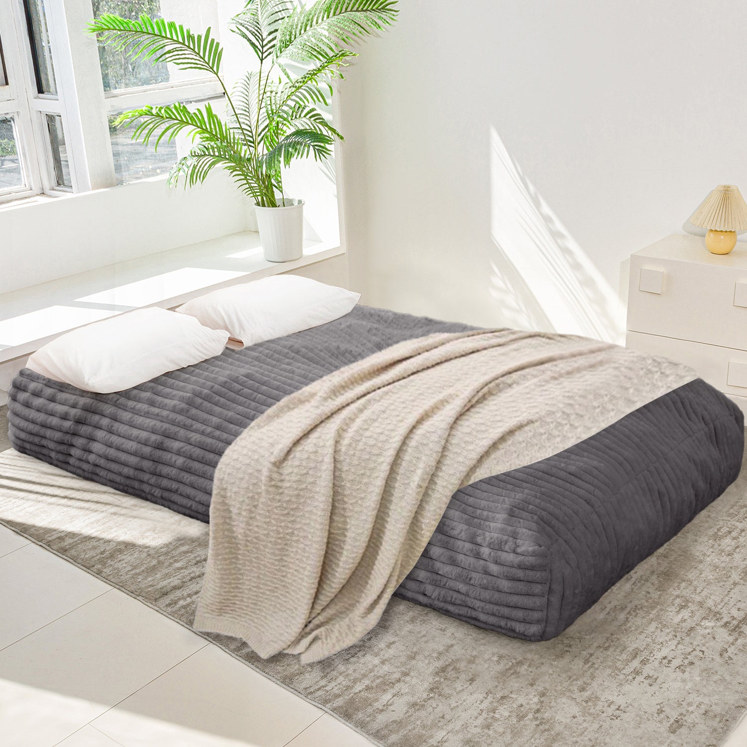 MAXYOYO Giant Bean Bag Chair Bed - Extra Large Striped Faux Fur Beanbag for Adults & Teens, Grey - Perfect for Living Room, Bedroom, Game Room & Dorm Relaxation