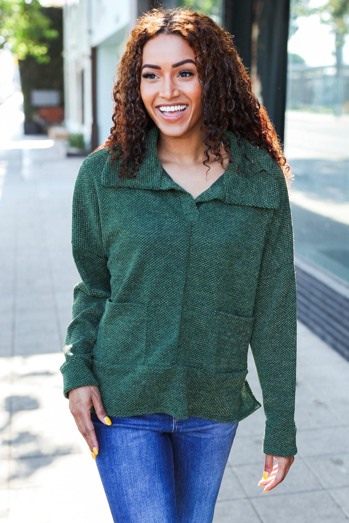 Easy Living Olive Textured Knit Notch Neck Oversized Collar Sweater - Cozy Oversized Women's Pullover for Fall & Winter | Perfect for Casual Outfits, Office Wear and Coffee Dates