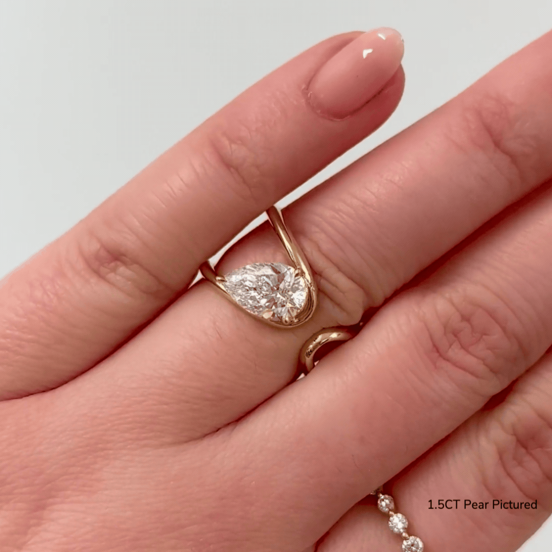 Elegant Zaha Wrap Ring with Pear Gemstone - Perfect for Women's Fashion Jewelry, Gift Giving & Special Occasions