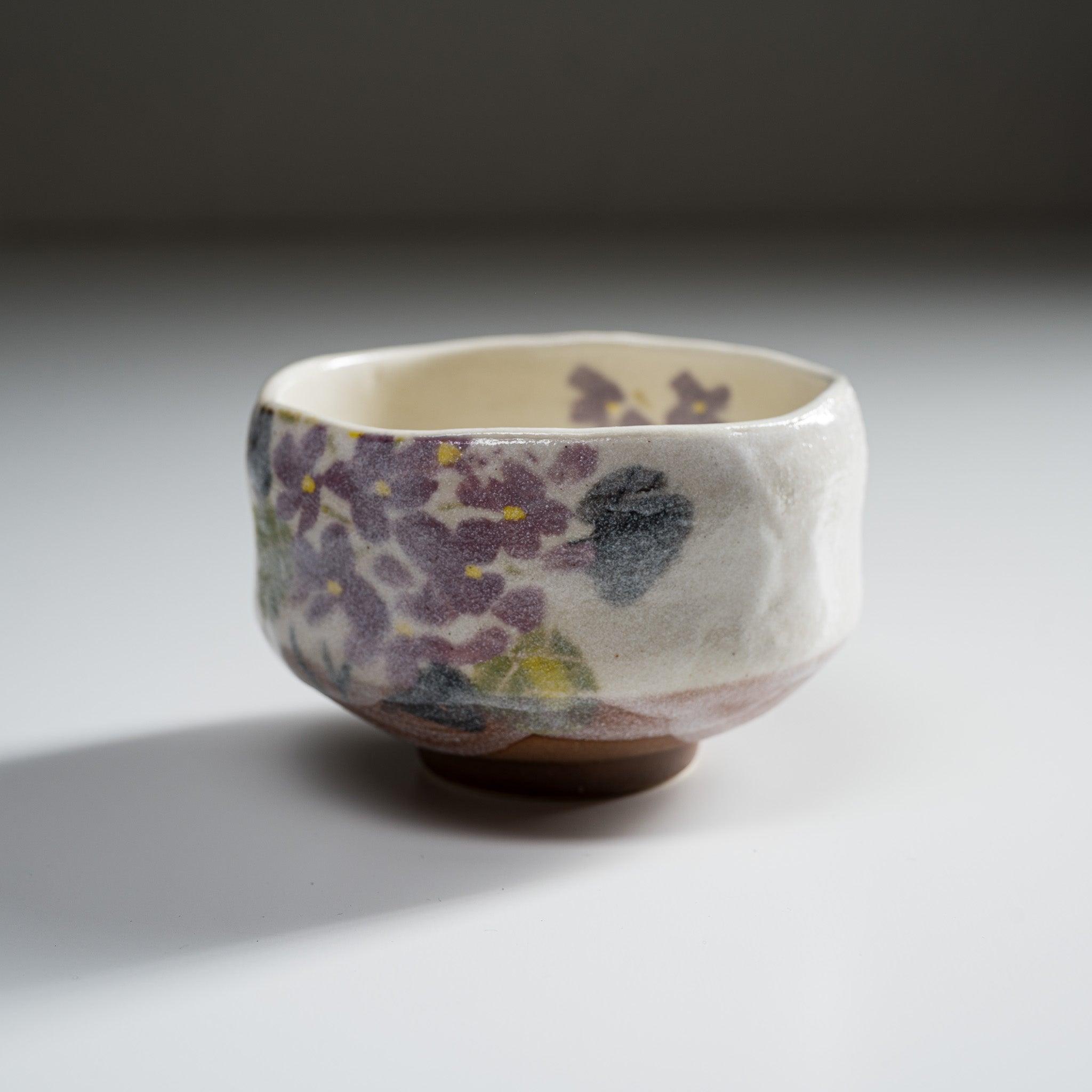 Premium Mini Matcha Bowl with Hydrangea Design - Authentic Japanese Tea Ceremony Set for Matcha Lovers - Perfect for Home Tea Rituals, Zen Meditation & Japanese Culture Enthusiasts
