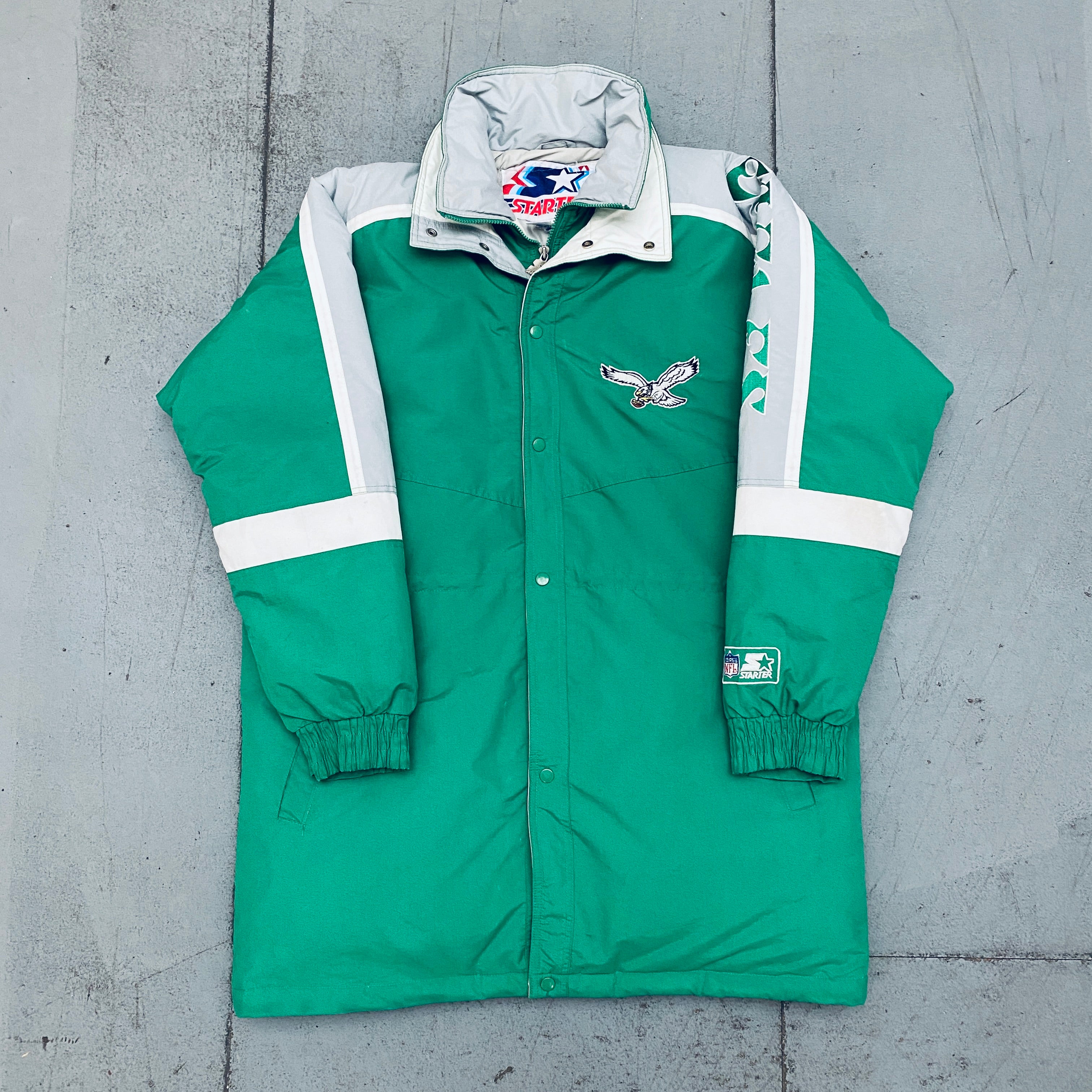 Philadelphia Eagles 1990s Vintage Full-Zip Feather Down Starter Trench Coat - XL Size for Men | Warm Winter Jacket for Football Games & Outdoor Activities