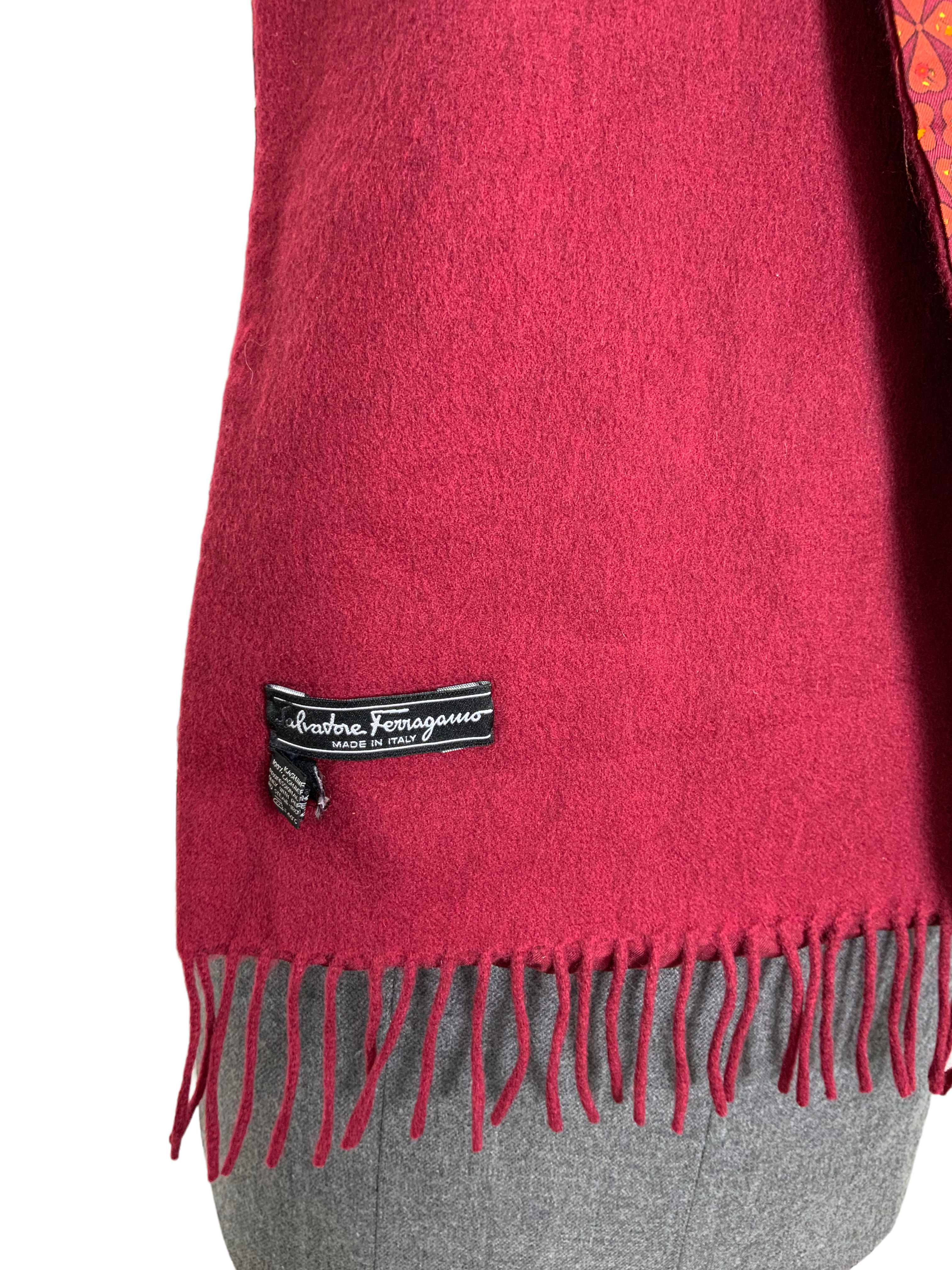 Salvatore Ferragamo Four Leaf Clover Silk Cashmere Oblong Fringe Scarf - Luxury Designer Shawl for Women, Perfect for Winter Fashion & Gift Giving