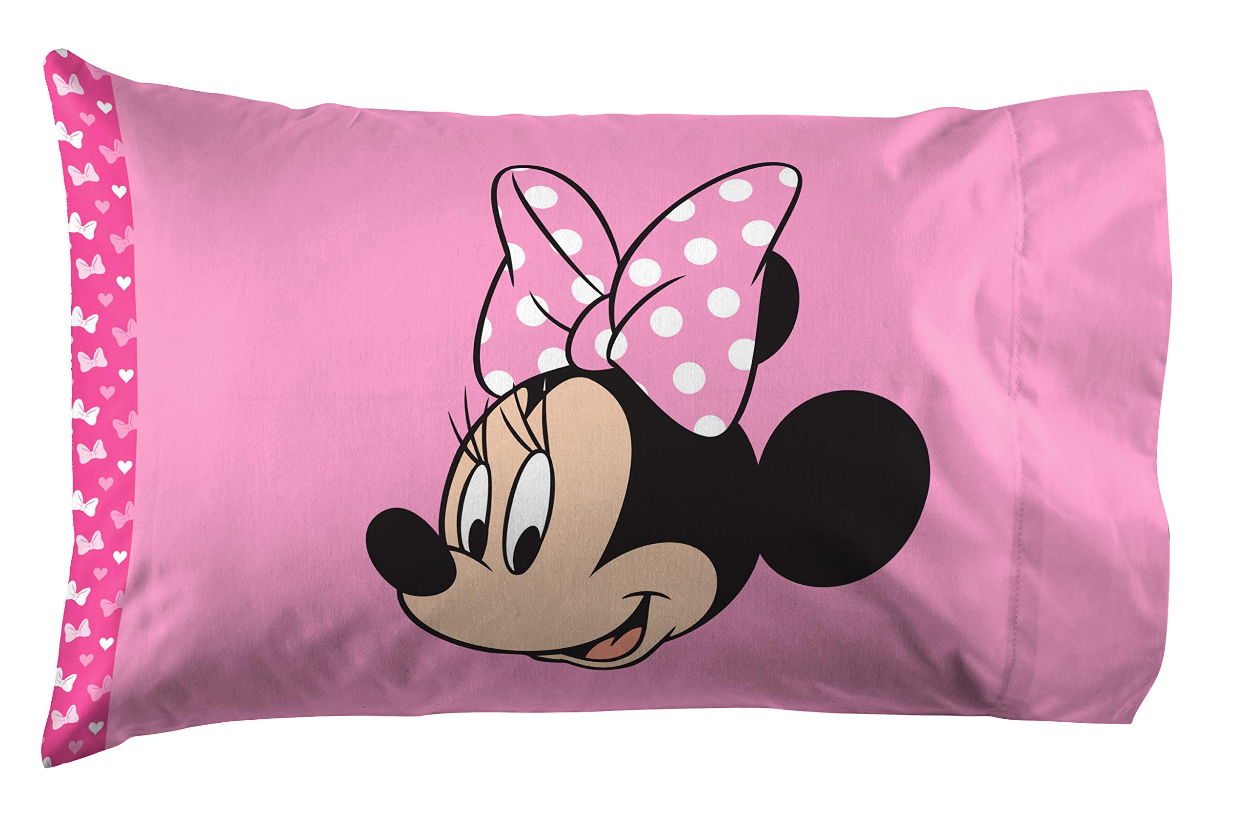 Disney Minnie Mouse Hearts & Love 4-Piece Twin Bedding Set - Reversible Comforter & Sheet Set - Ultra Soft Fade Resistant Microfiber - Official Licensed Disney Product - Perfect for Kids' Bedrooms, Dorm Rooms & Gift Giving
