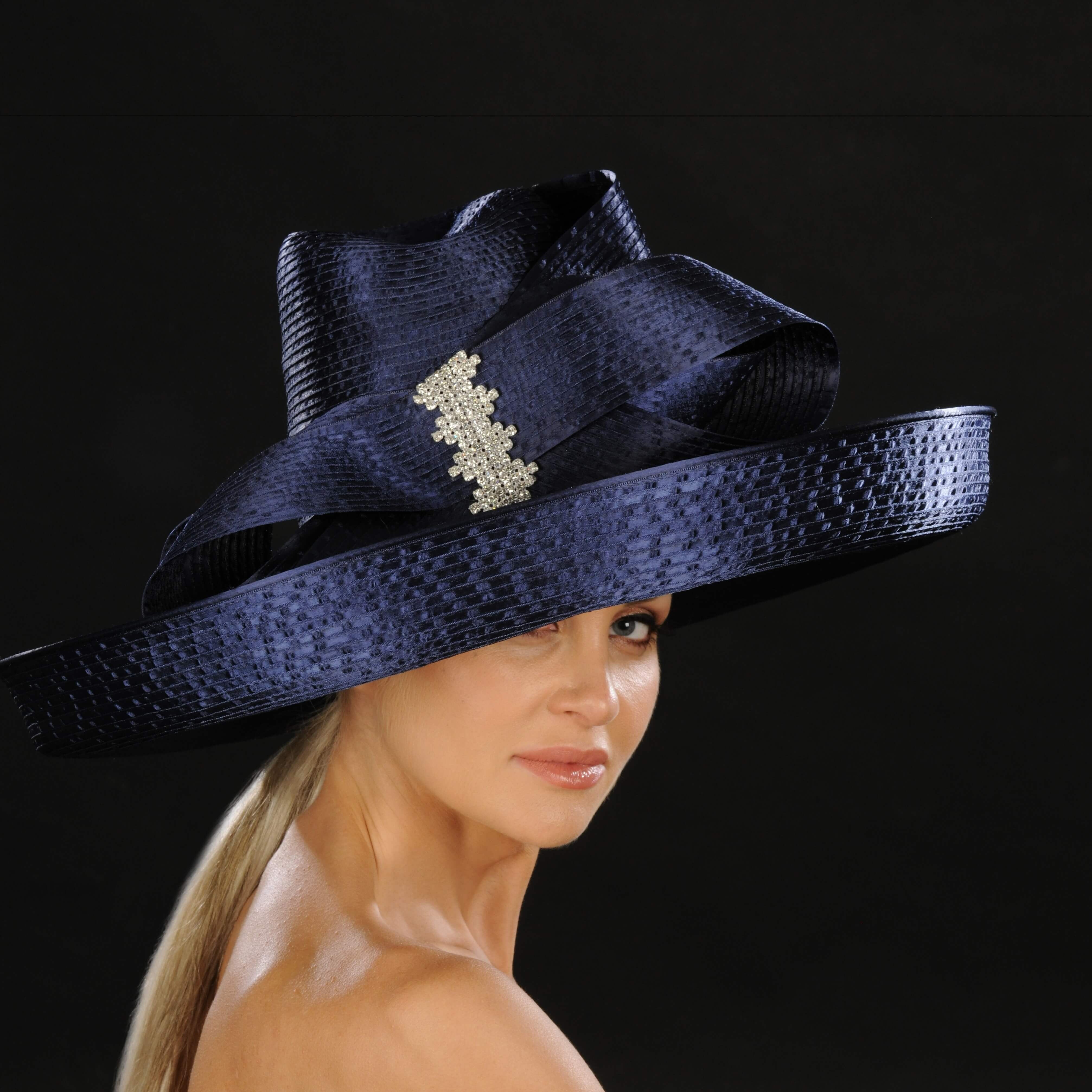 Elegant Wide Brim Women's Sun Hat - Stylish Summer Beach Hat for Outdoor Activities, Travel & Fashion Accessories