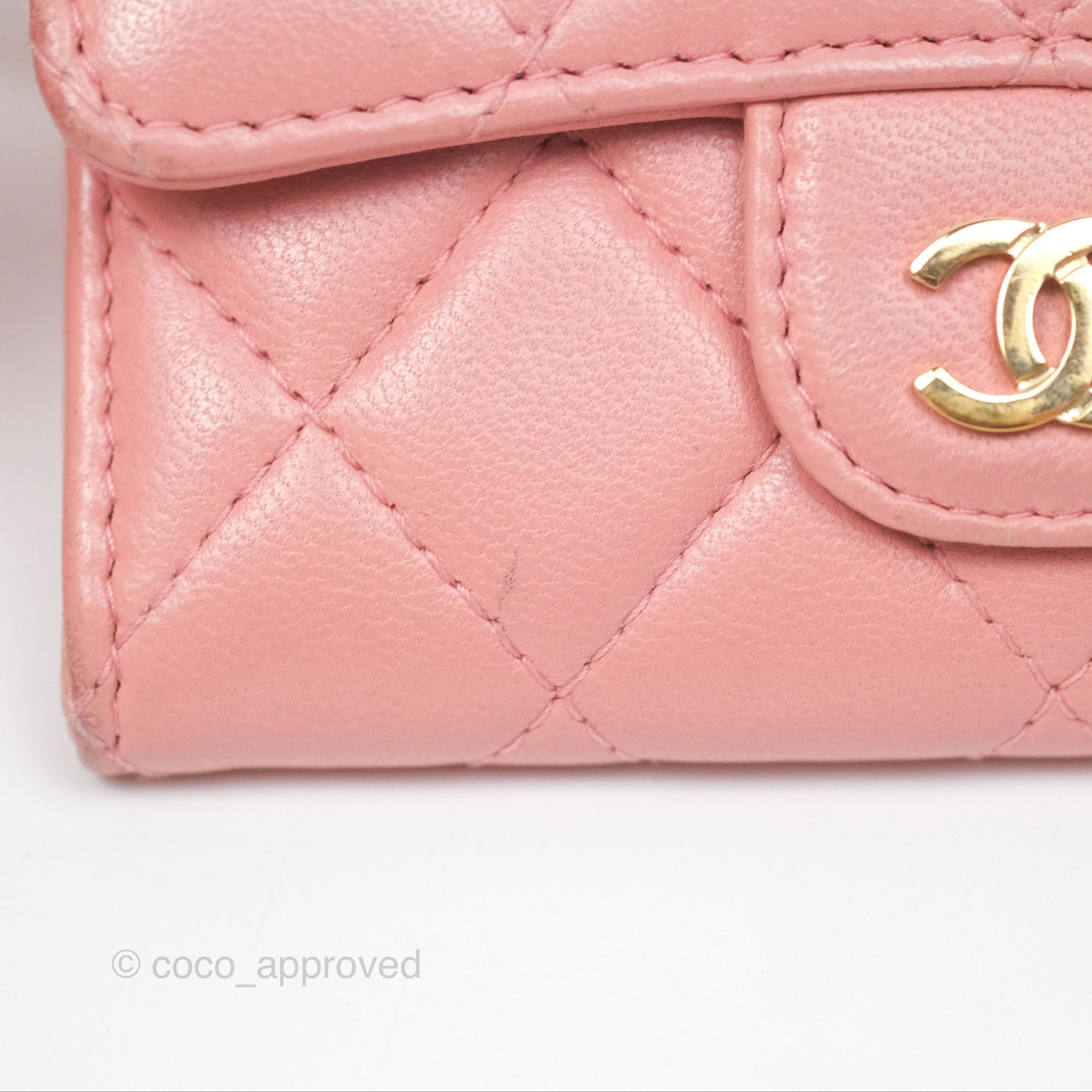 Chanel Classic Flap Card Holder in Pink Quilted Lambskin with Gold Hardware - Luxury Wallet for Women, Perfect for Everyday Use & Special Occasions